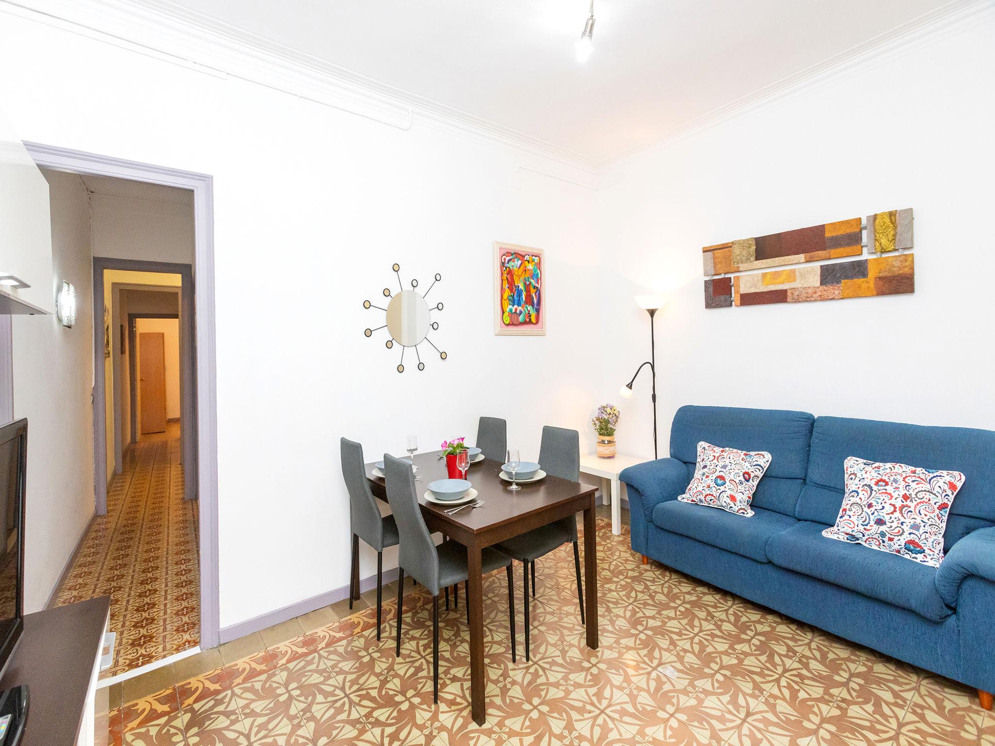 Foto 6 - Apartamento de 3 habitaciones en Barcelona