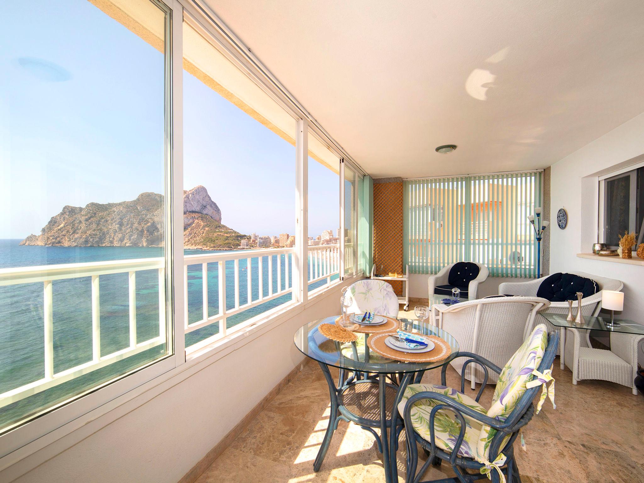Foto 6 - Apartamento de 2 quartos em Calp com piscina e vistas do mar