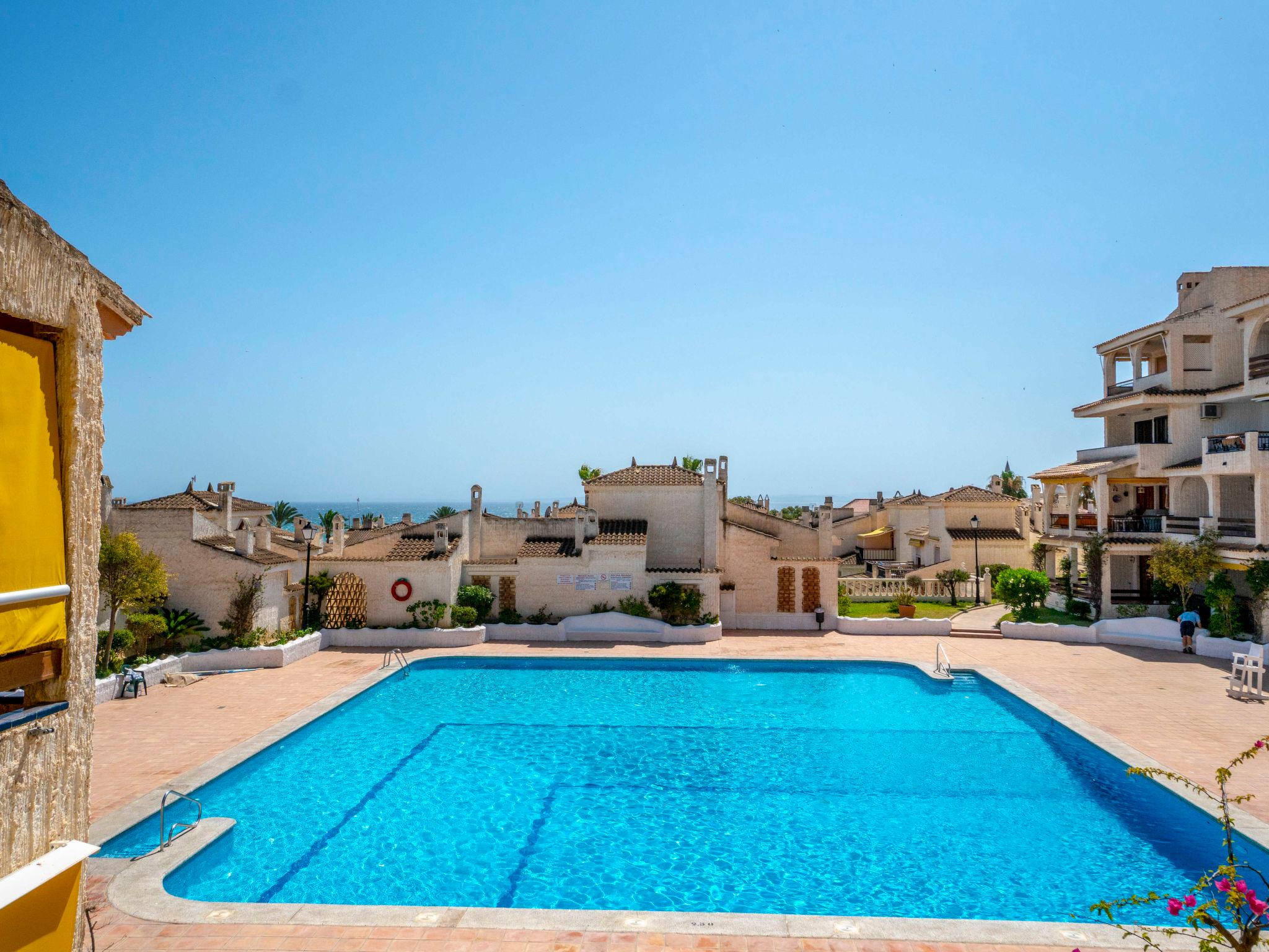 Photo 14 - Appartement de 2 chambres à Santa Pola avec piscine privée