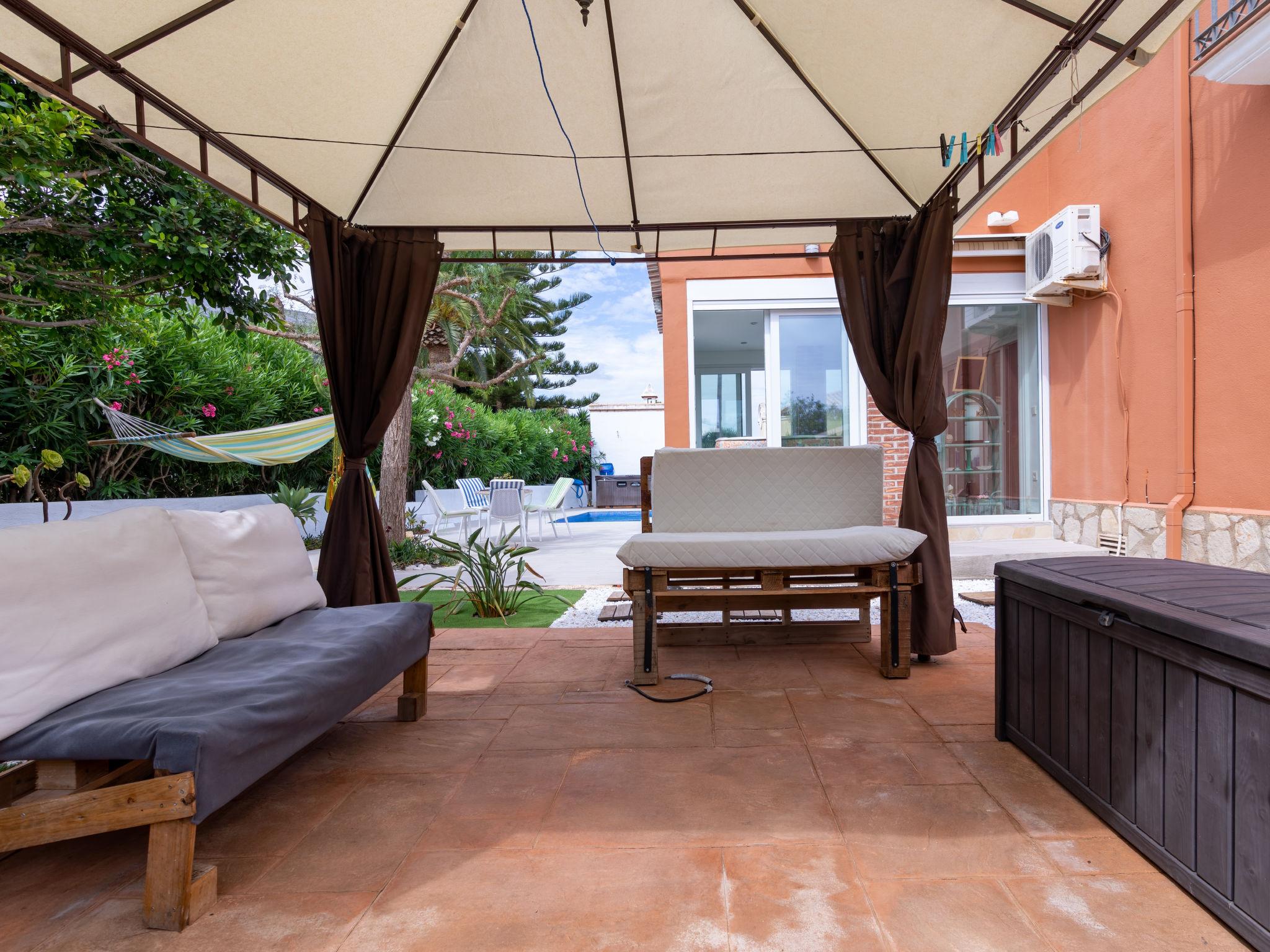 Photo 3 - Maison de 3 chambres à Dénia avec piscine privée et vues à la mer