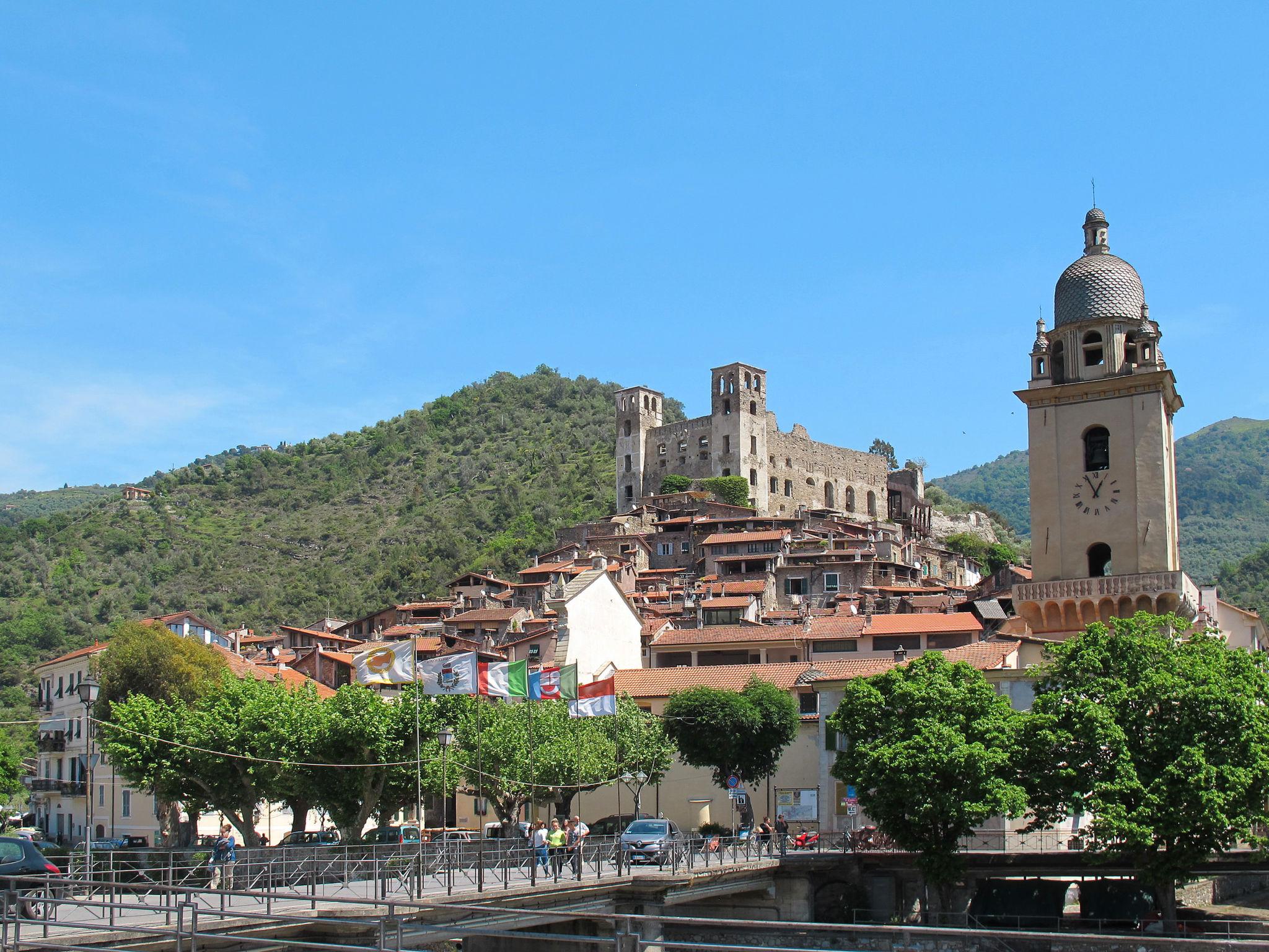 Photo 32 - 2 bedroom House in Dolceacqua