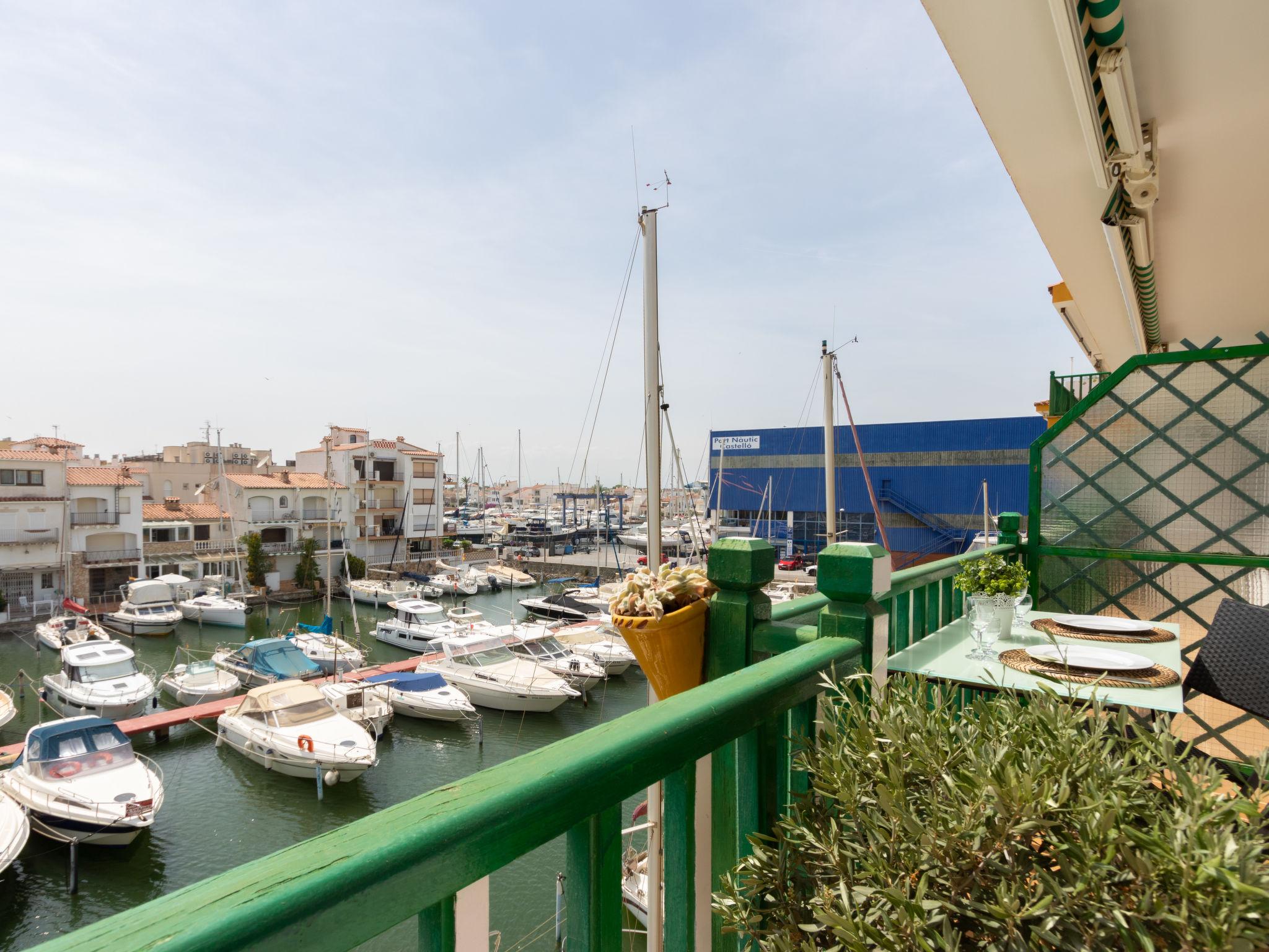 Photo 18 - 1 bedroom Apartment in Castelló d'Empúries with sea view