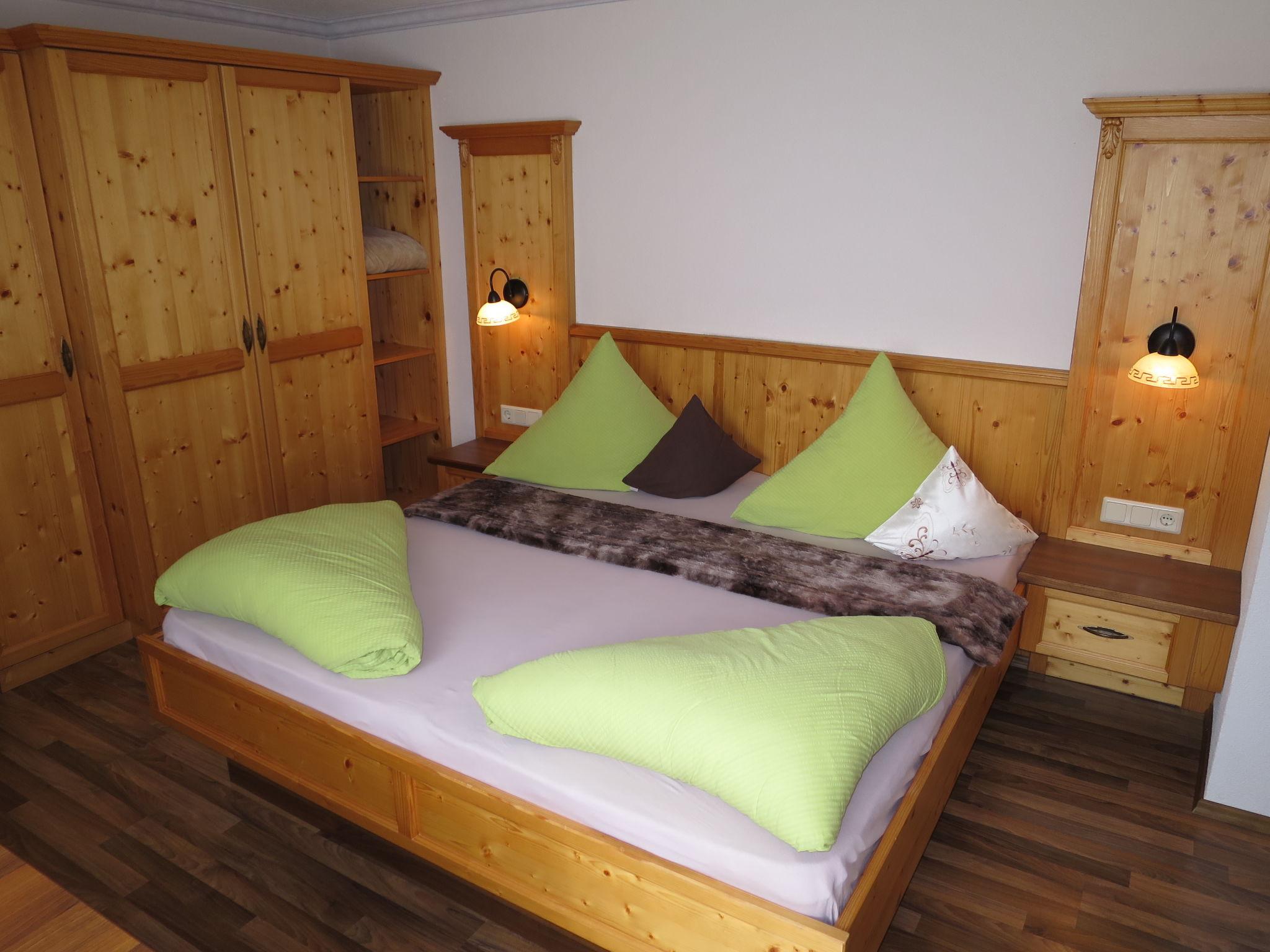 Foto 12 - Appartamento con 2 camere da letto a See con sauna e vista sulle montagne