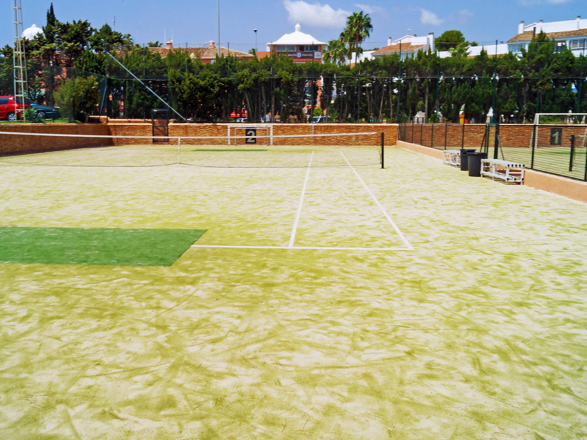 Foto 44 - Appartamento con 3 camere da letto a Mijas con piscina e vista mare