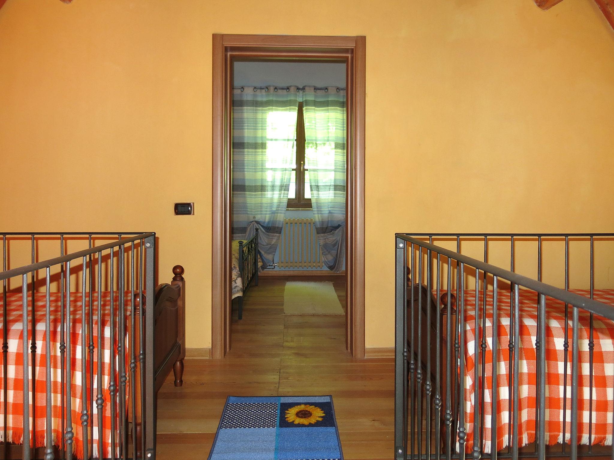 Photo 9 - 1 bedroom House in Sillano Giuncugnano with private pool and garden