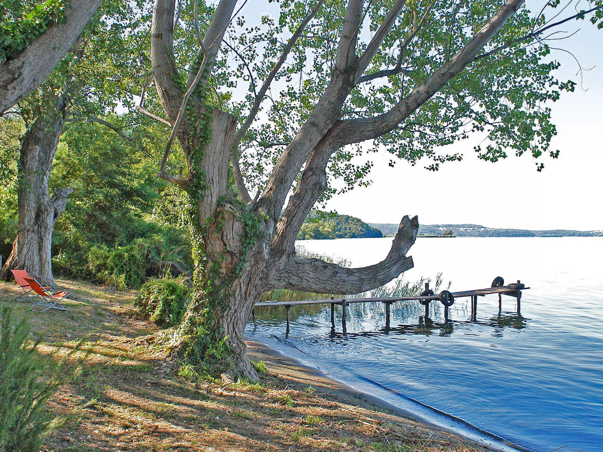 Foto 3 - Apartamento de 2 quartos em Bolsena com piscina e jardim