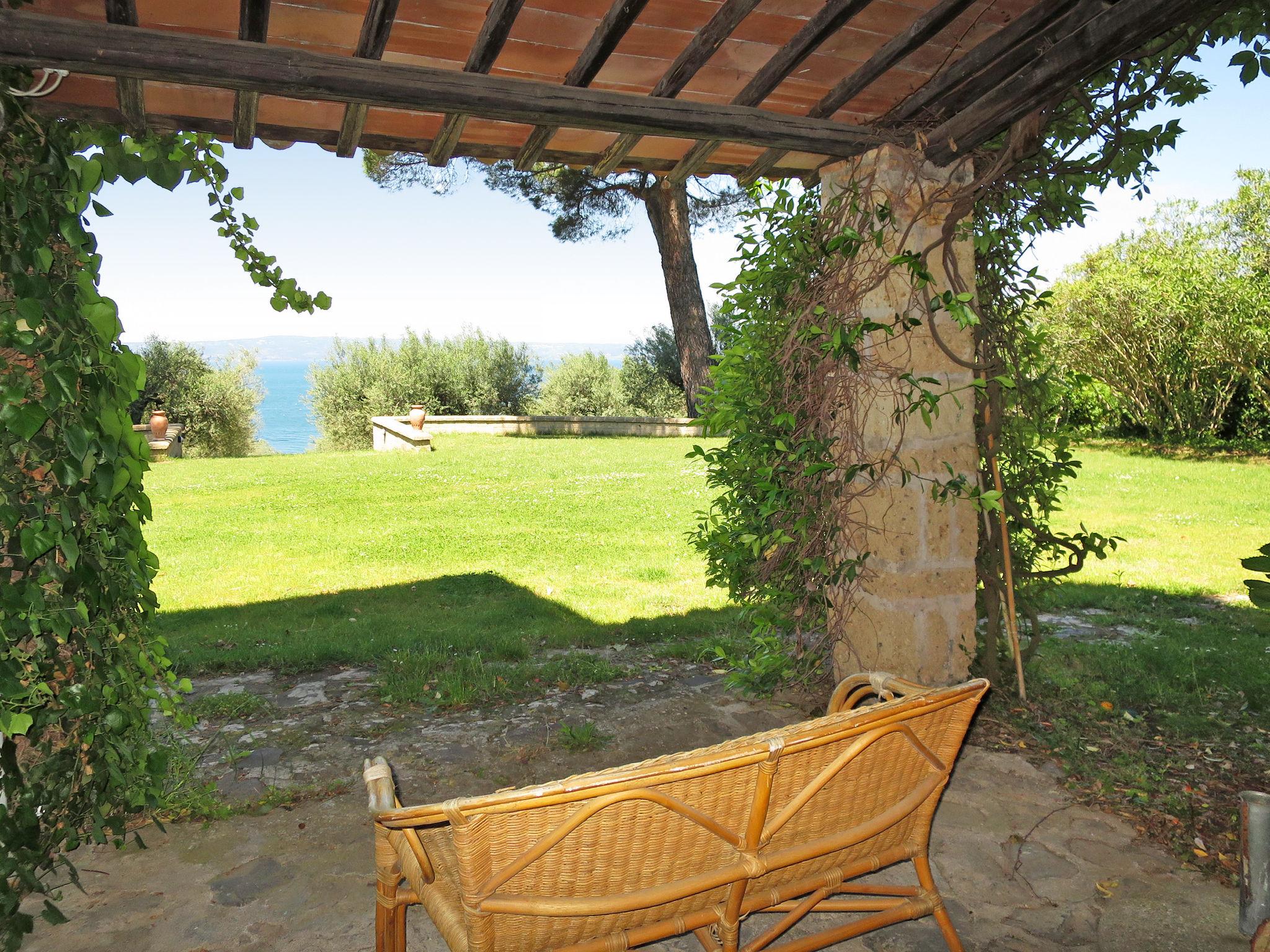 Foto 17 - Appartamento con 2 camere da letto a Bolsena con piscina e giardino