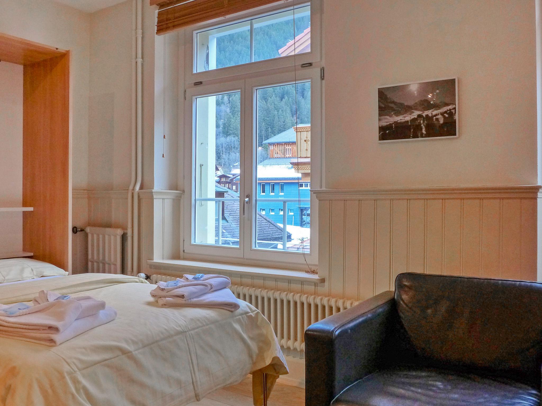 Foto 8 - Apartamento de 1 quarto em Lauterbrunnen