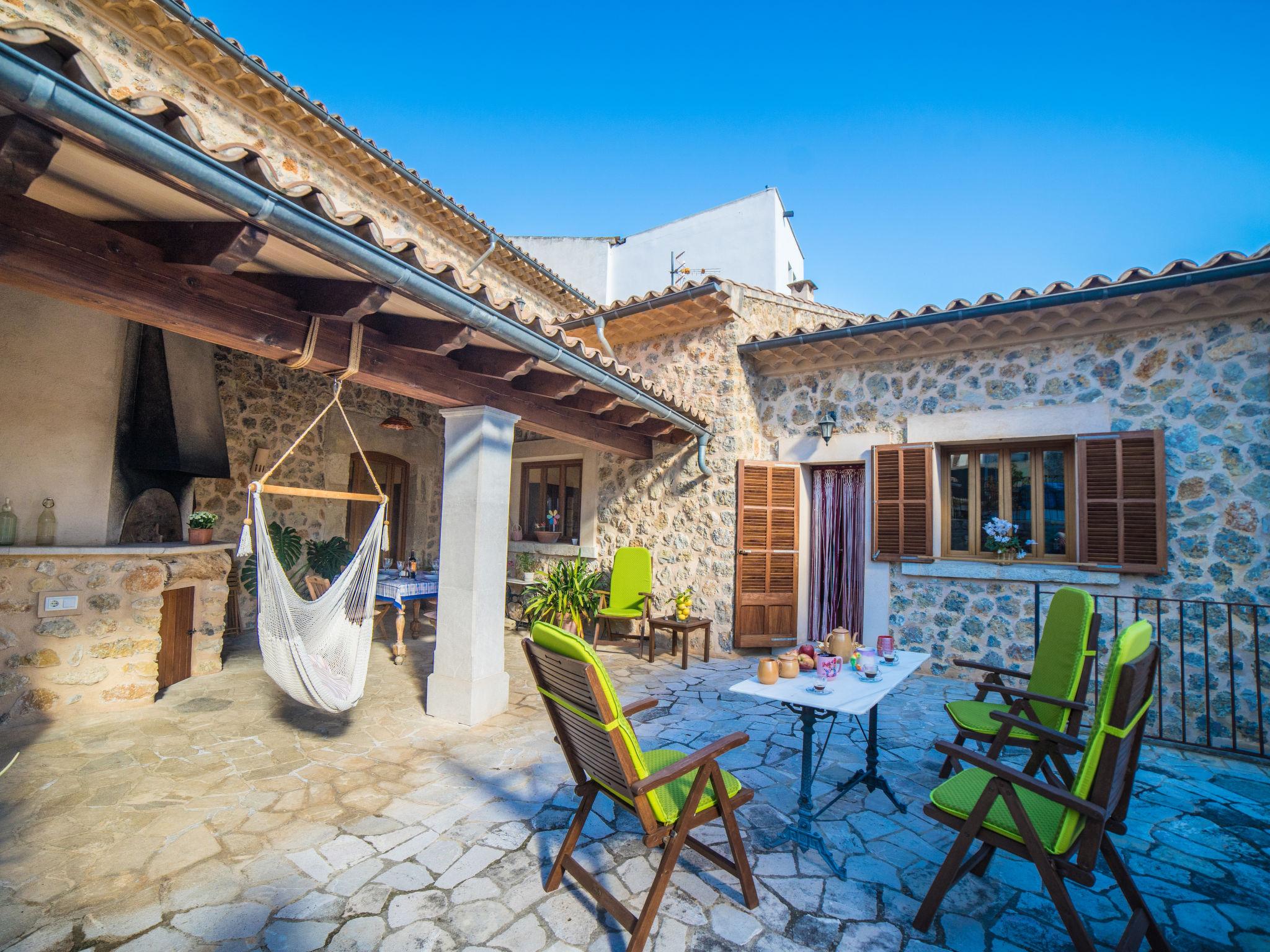 Photo 30 - Maison de 3 chambres à Mancor de la Vall avec jardin et vues à la mer