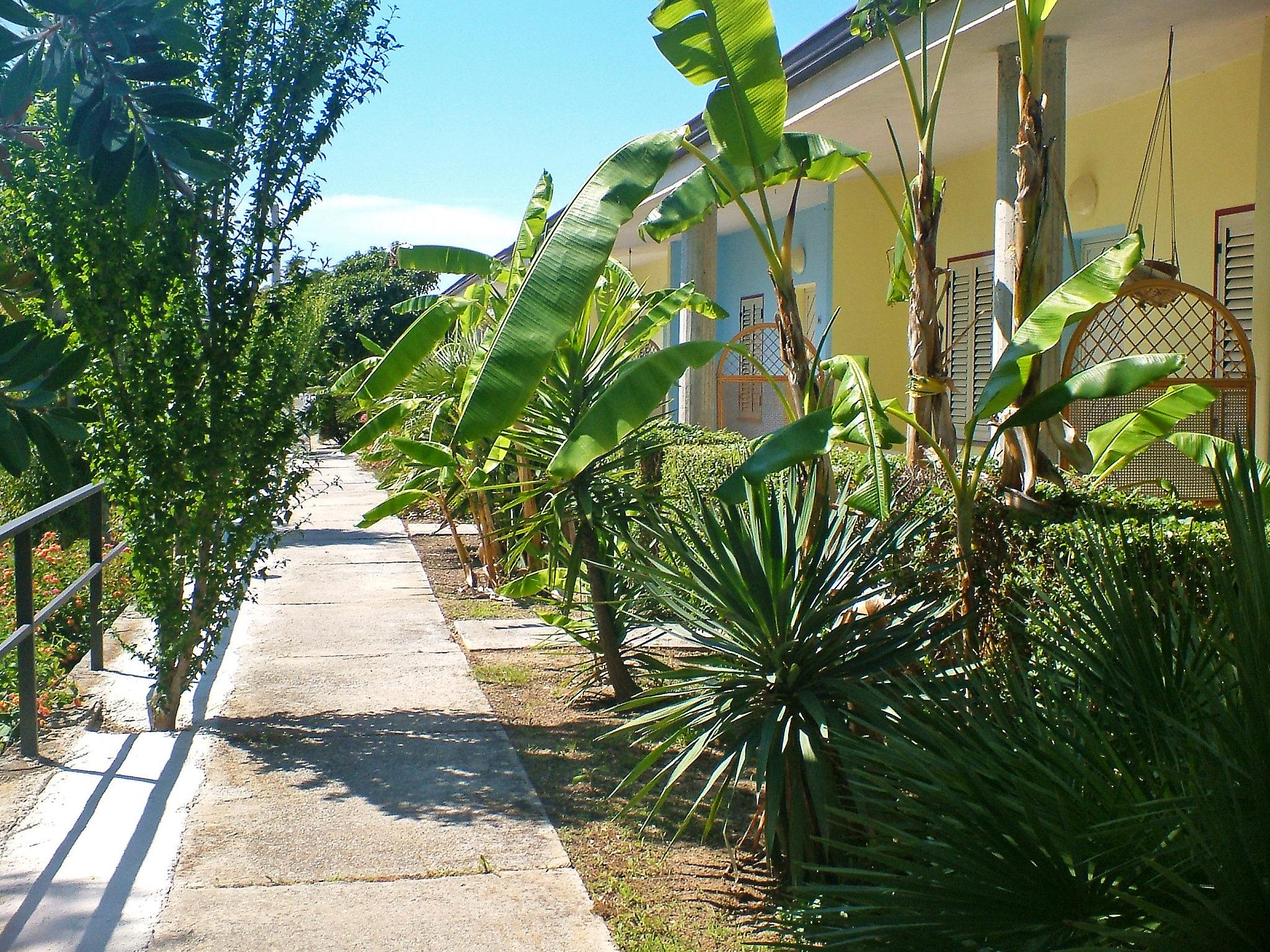 Foto 4 - Apartamento de 2 quartos em Ricadi com piscina e vistas do mar