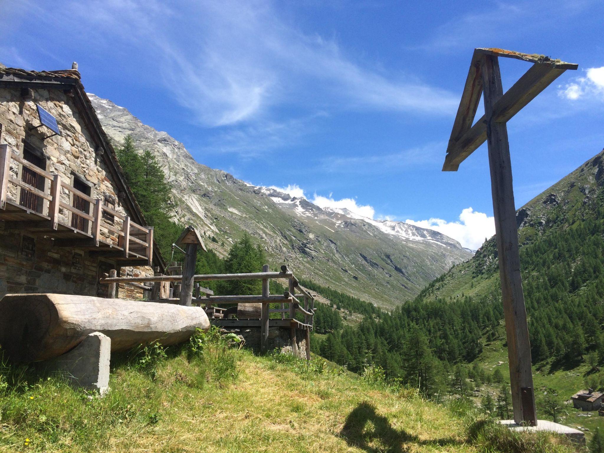 Photo 10 - House in Saas-Grund with garden and mountain view