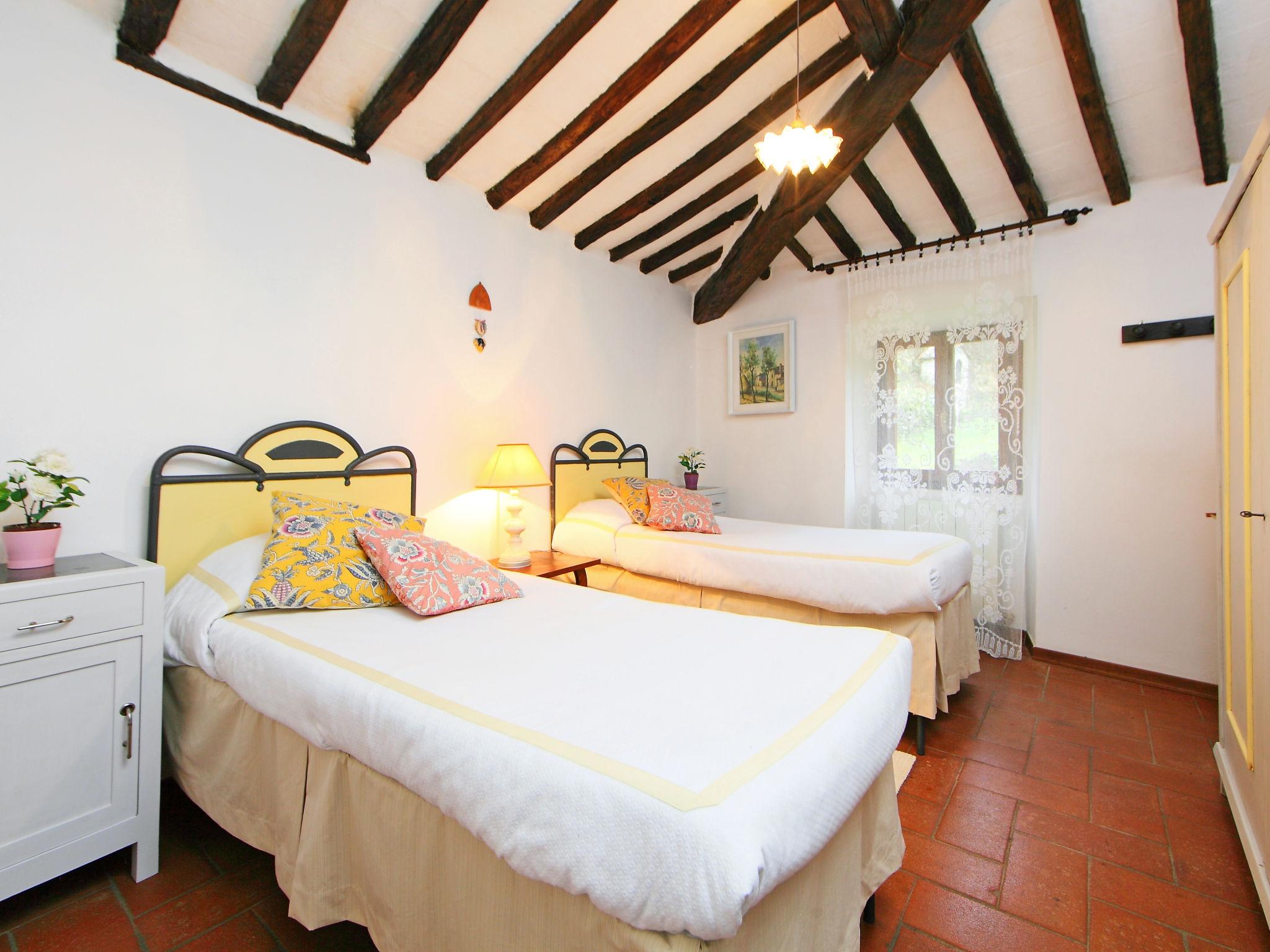 Foto 19 - Casa con 5 camere da letto a Cantagallo con giardino