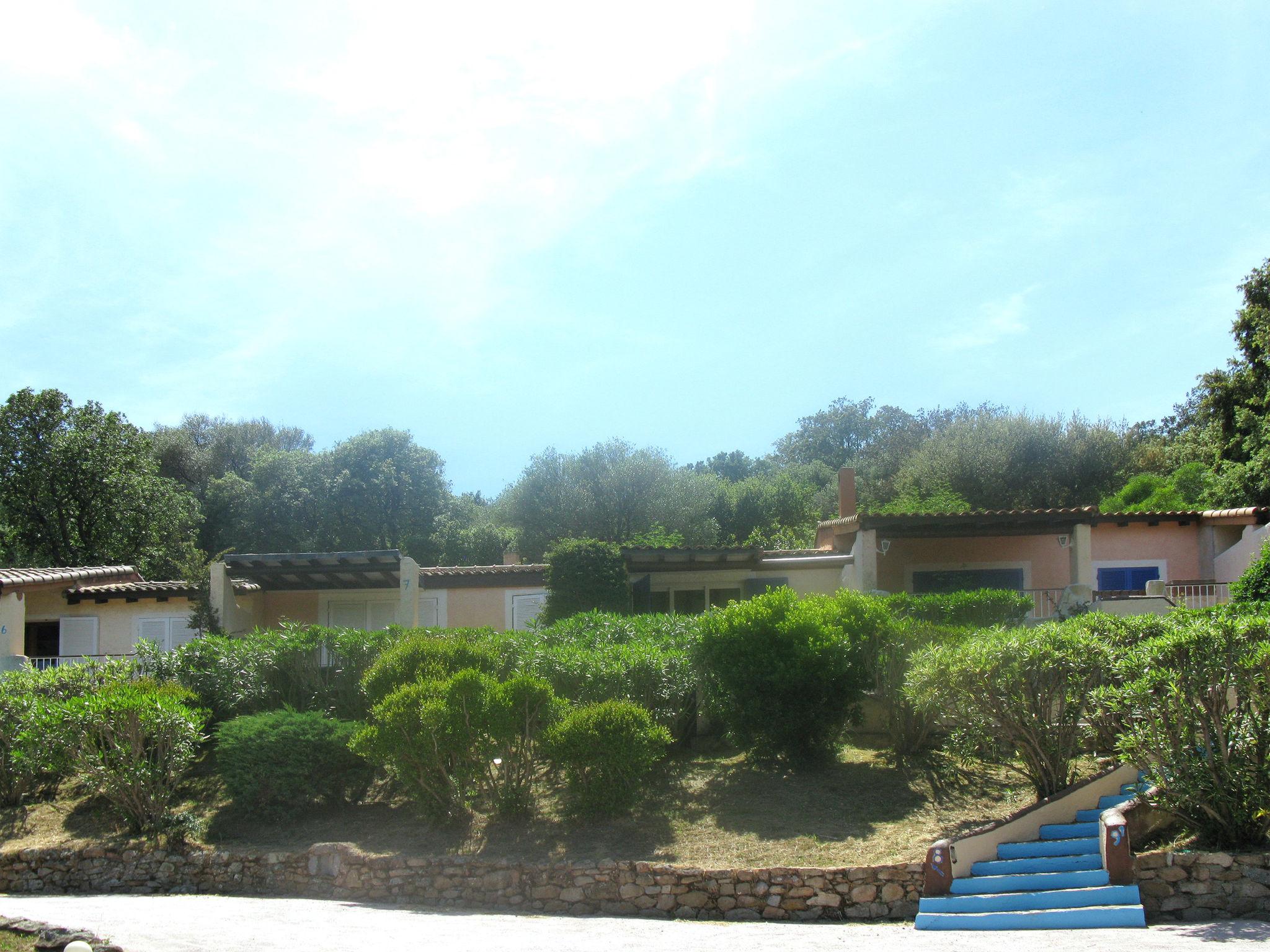 Foto 2 - Casa con 1 camera da letto a Zonza con piscina e vista mare