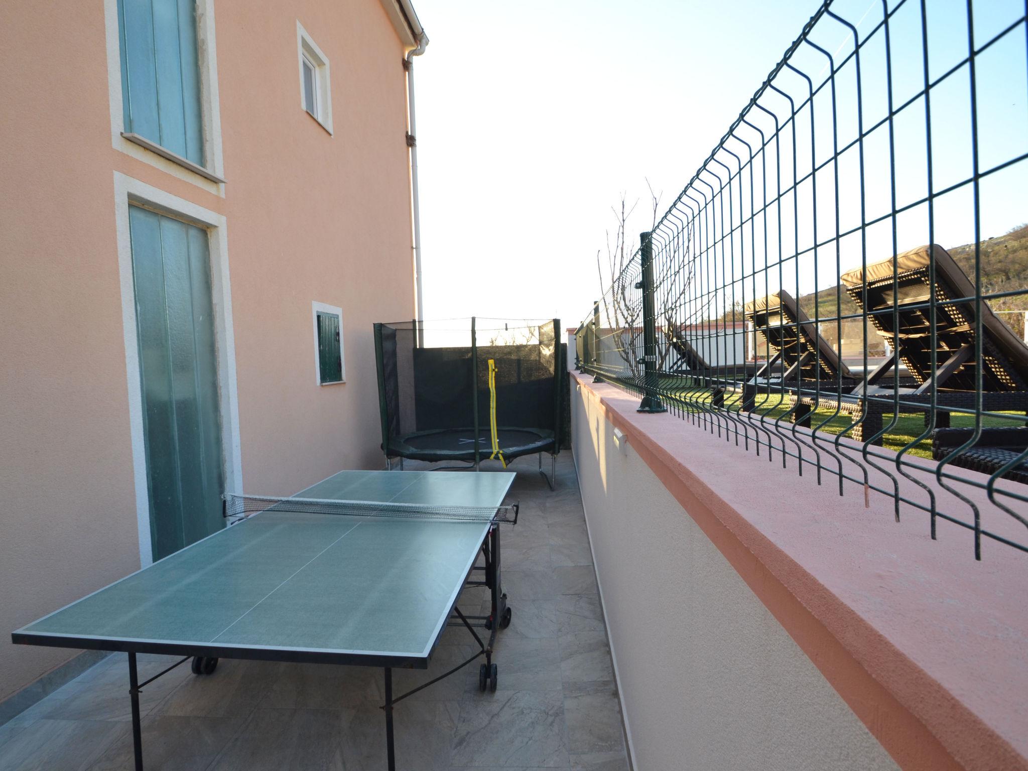 Photo 31 - 1 bedroom Apartment in Pag with swimming pool and terrace