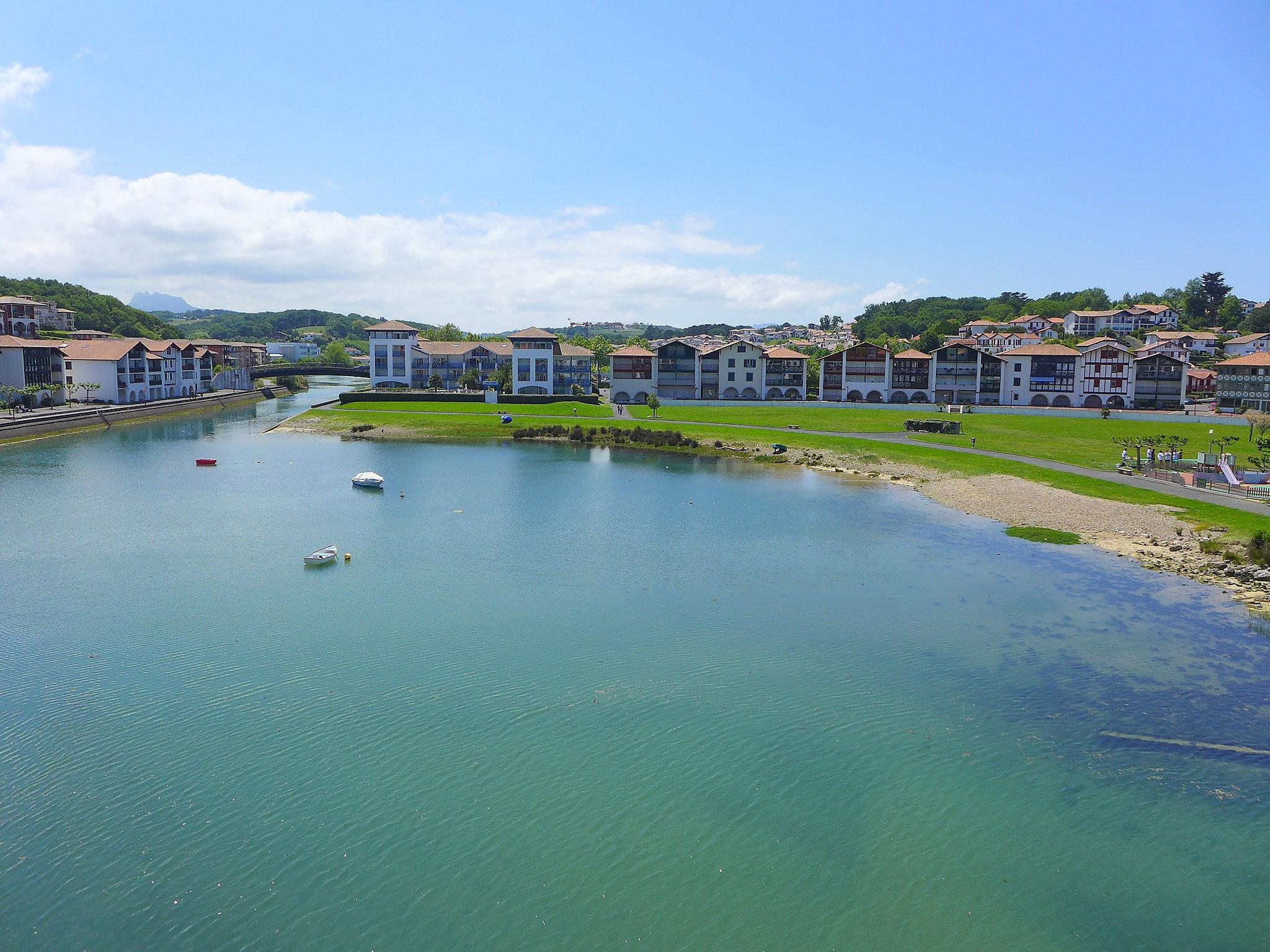 Foto 4 - Apartamento de 2 quartos em Ciboure com terraço e vistas do mar