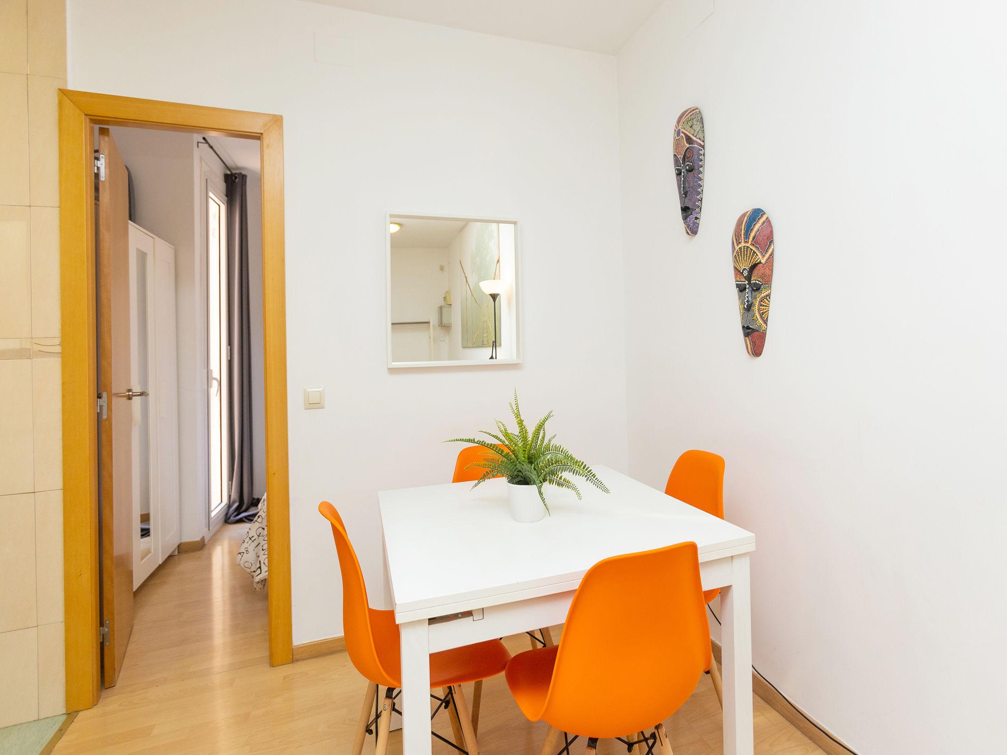 Foto 4 - Apartamento de 1 quarto em Barcelona