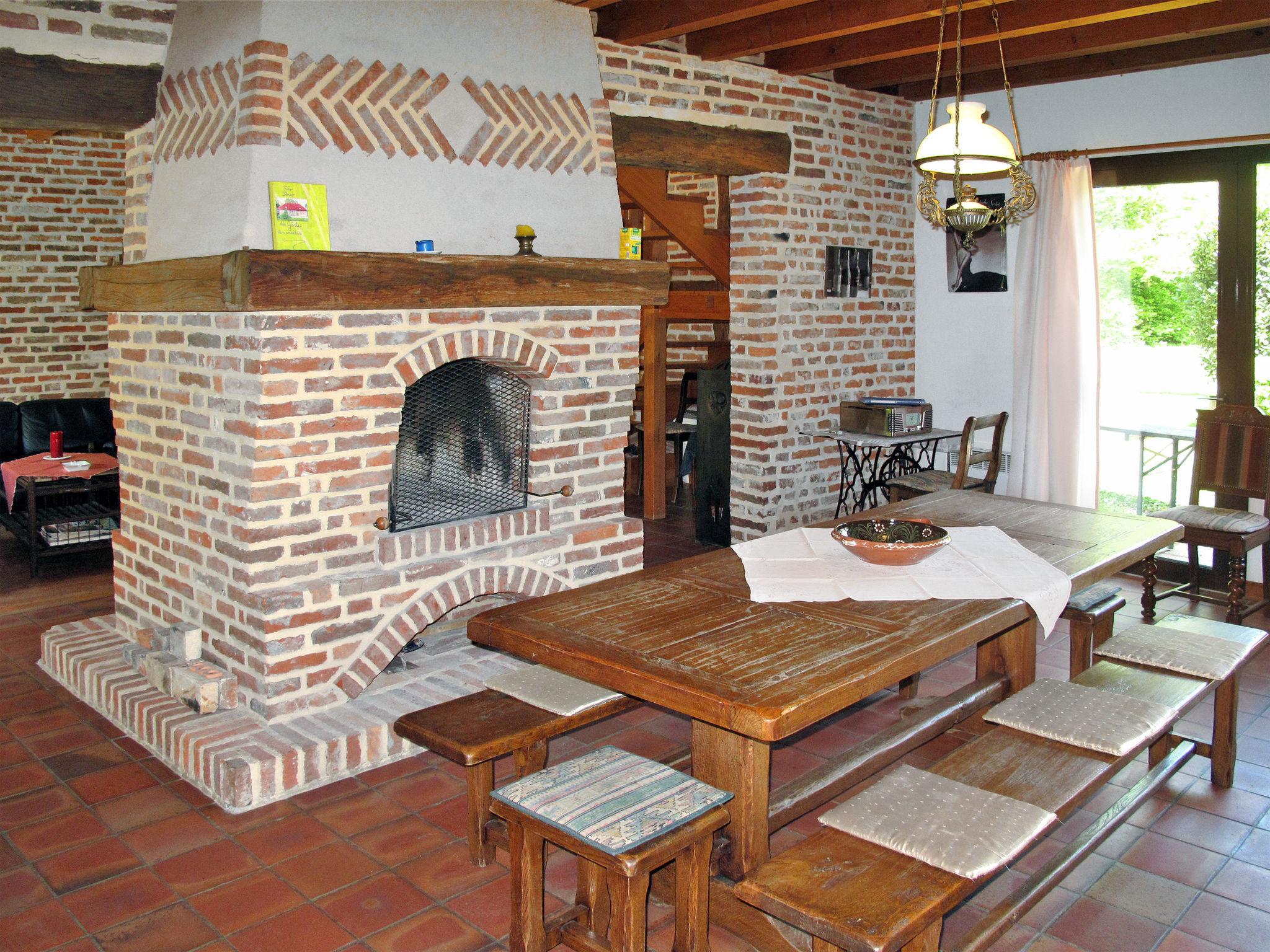 Photo 14 - Maison de 3 chambres à La Chapelle-Saint-Sauveur avec piscine privée et jardin