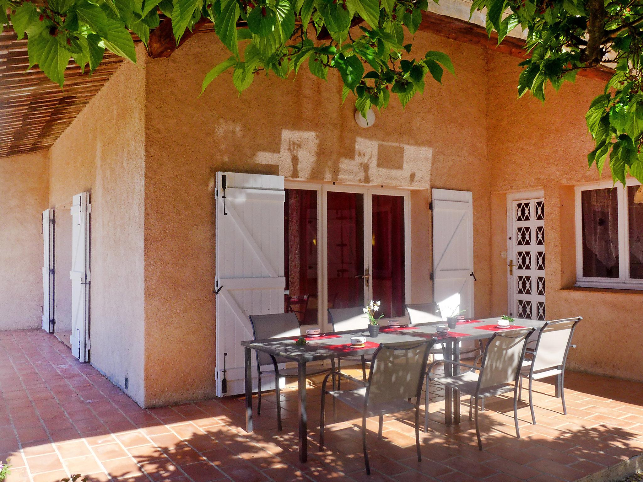 Photo 16 - Maison de 3 chambres à Cavalaire-sur-Mer avec jardin et terrasse