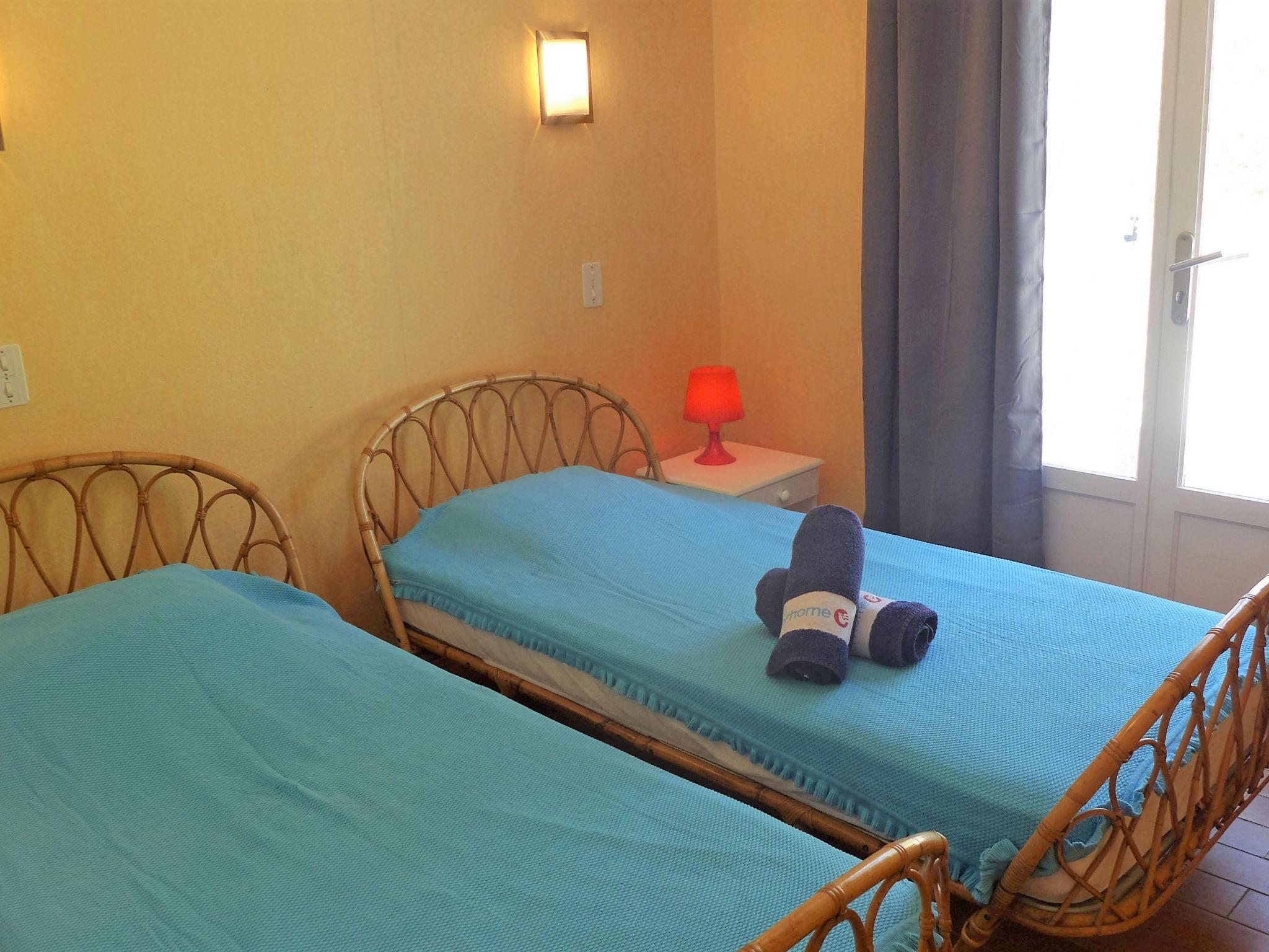 Foto 10 - Casa con 3 camere da letto a Cavalaire-sur-Mer con giardino e vista mare