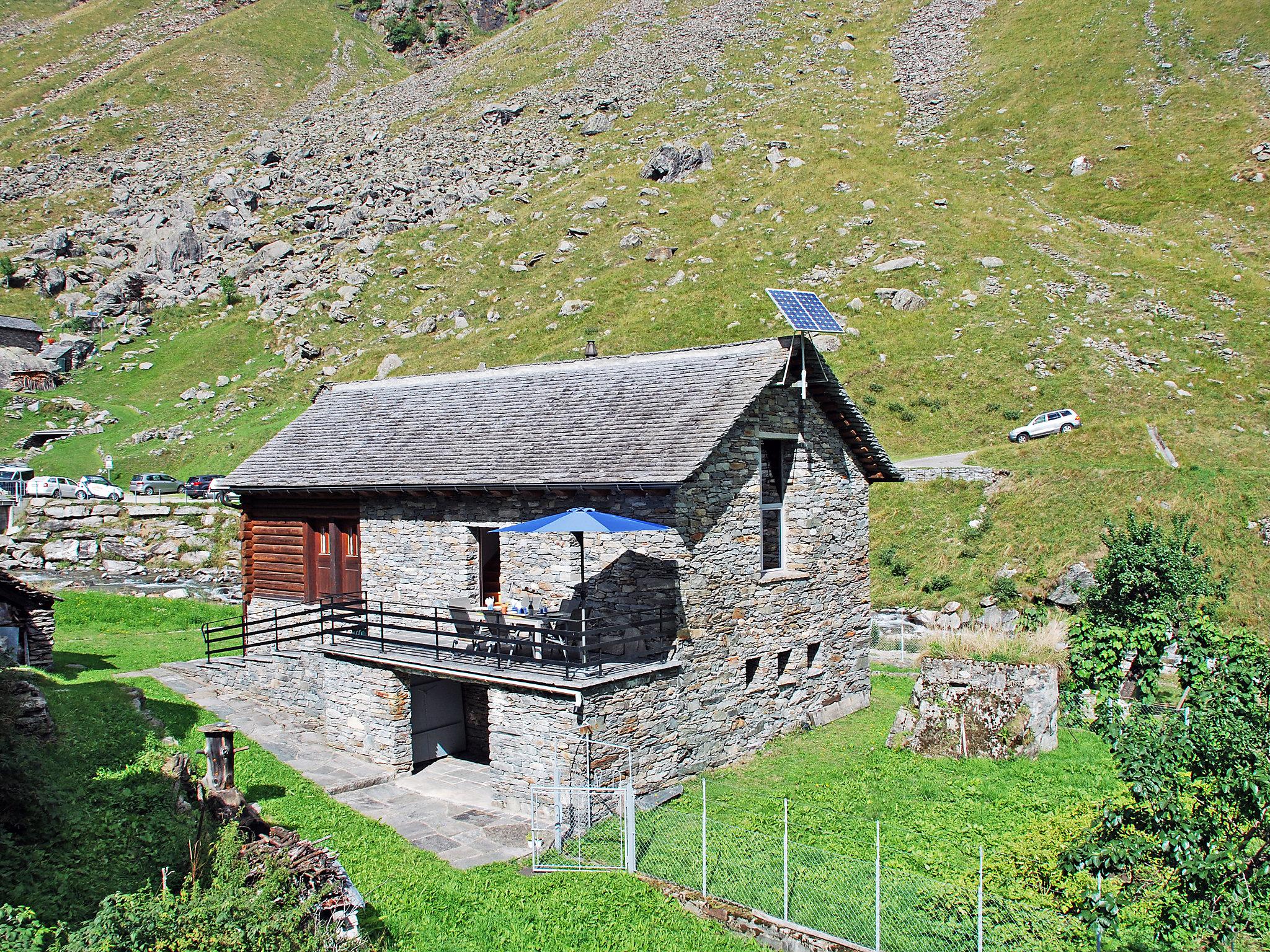 Foto 19 - Haus mit 3 Schlafzimmern in Serravalle mit garten und blick auf die berge