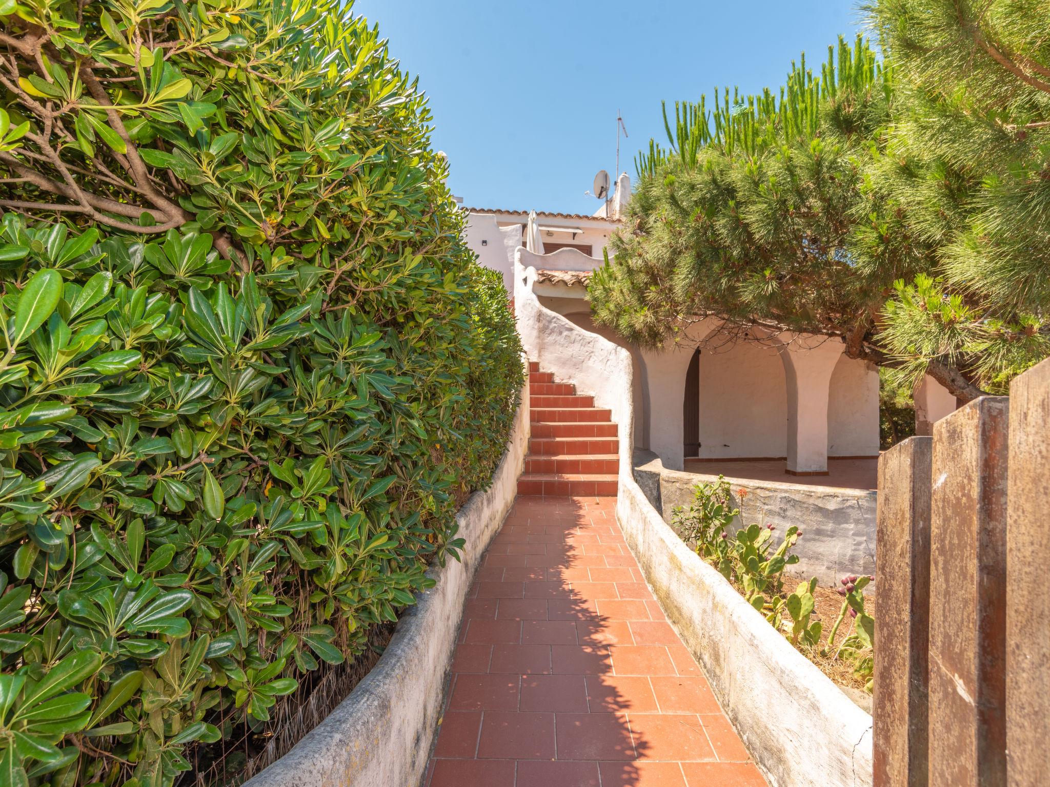 Foto 2 - Apartamento de 2 habitaciones en Valledoria con terraza y vistas al mar