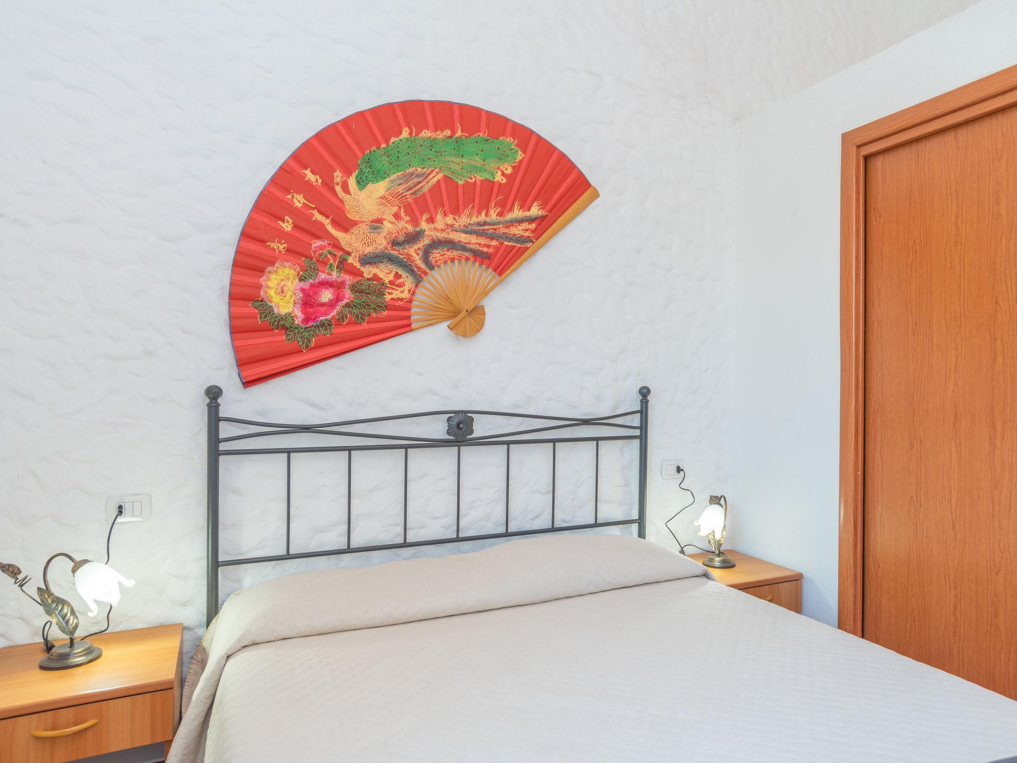 Photo 10 - Appartement de 2 chambres à Valledoria avec terrasse et vues à la mer
