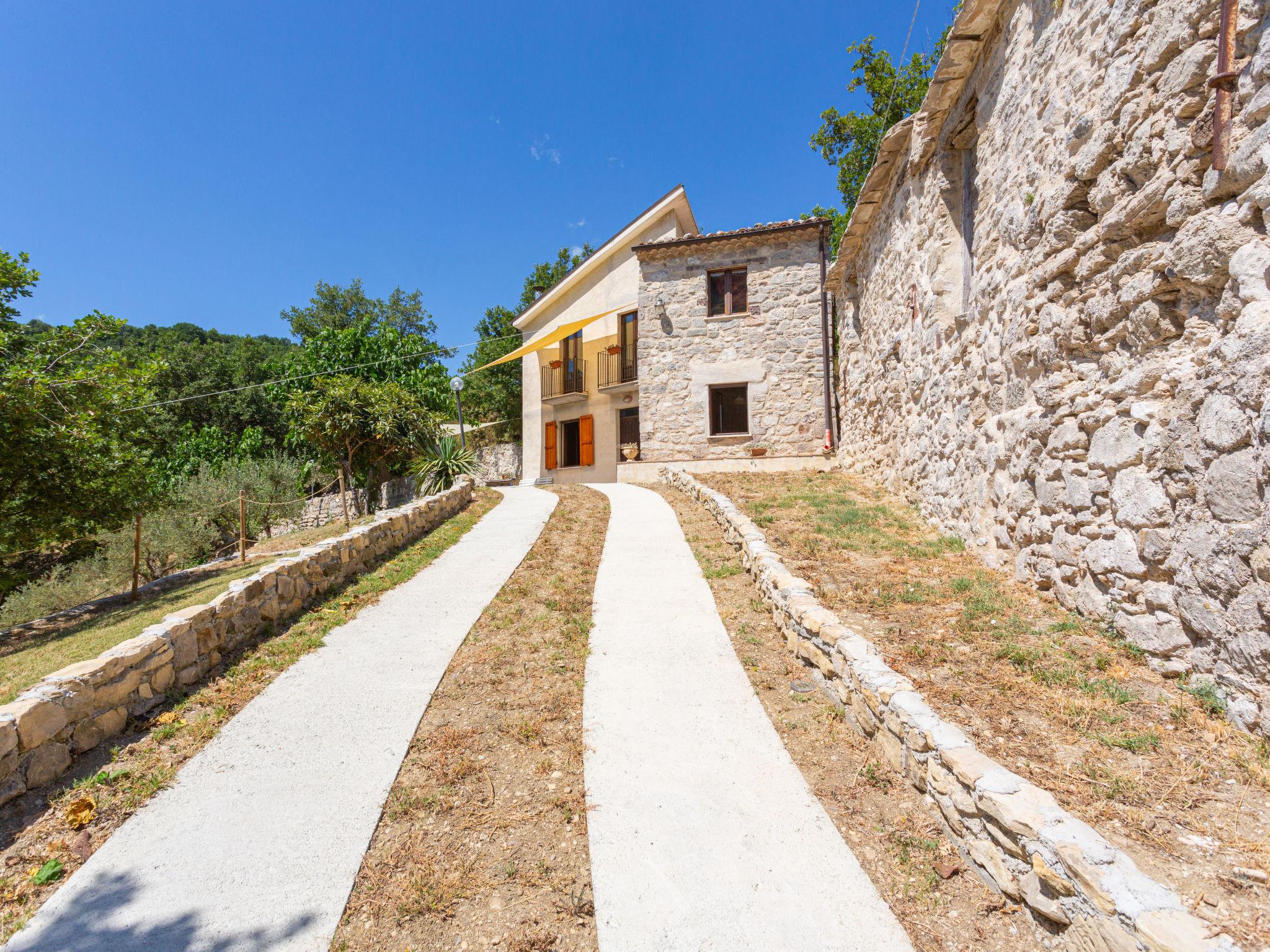 Photo 28 - Maison de 3 chambres à Gessopalena avec jardin et terrasse