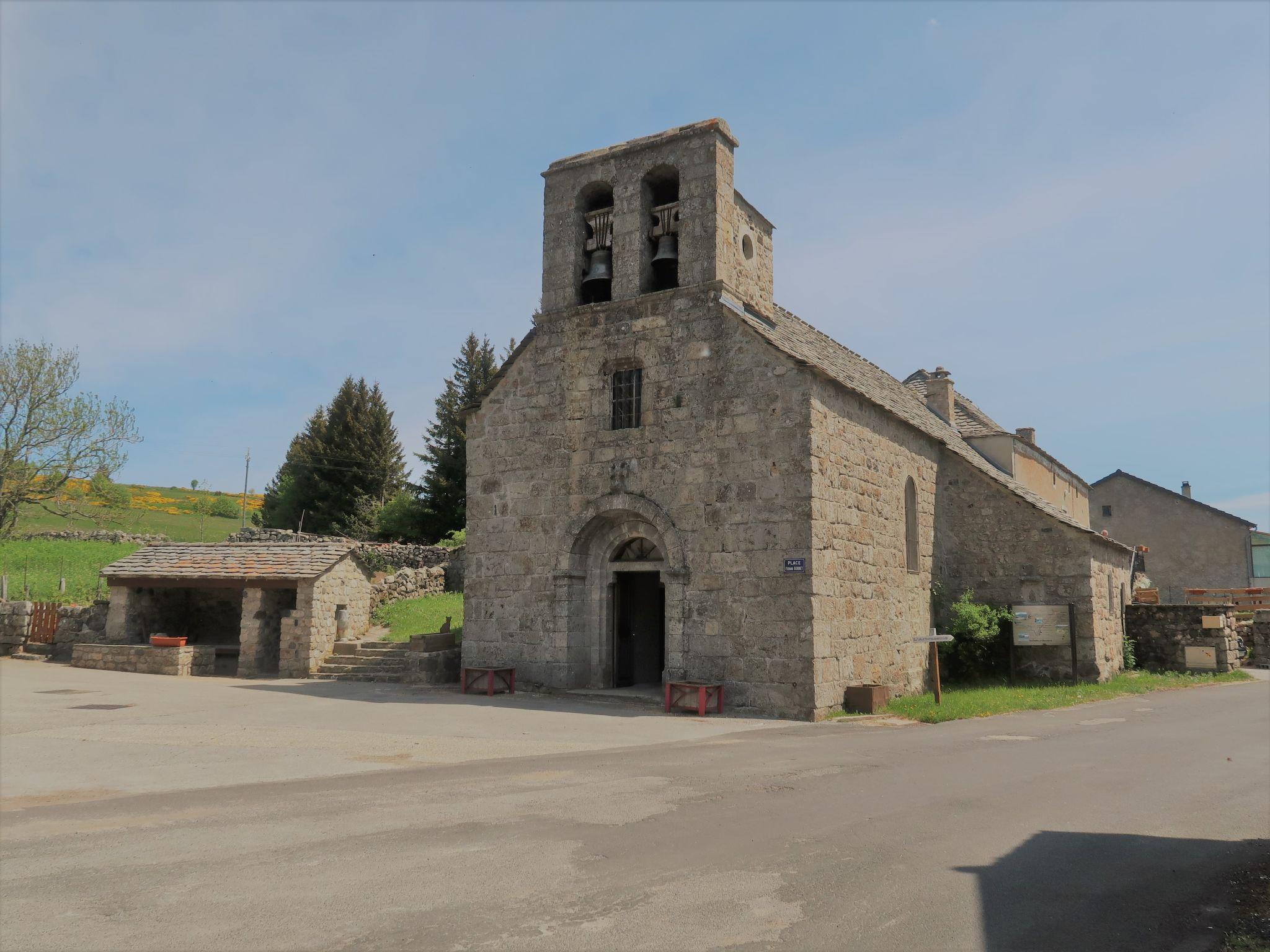 Photo 20 - 2 bedroom House in Usclades-et-Rieutord with garden and terrace