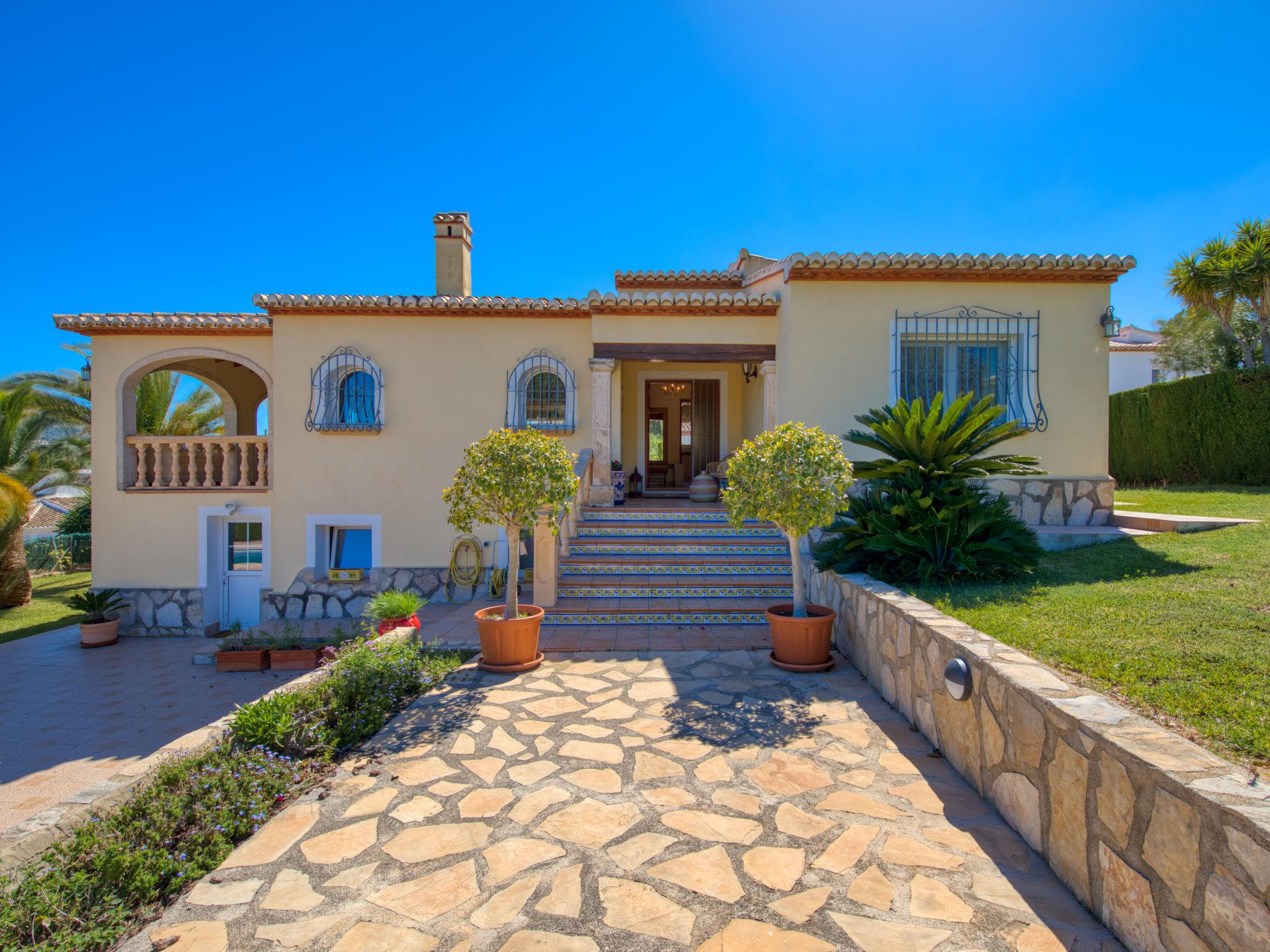 Foto 25 - Casa de 3 quartos em Jávea com piscina privada e vistas do mar