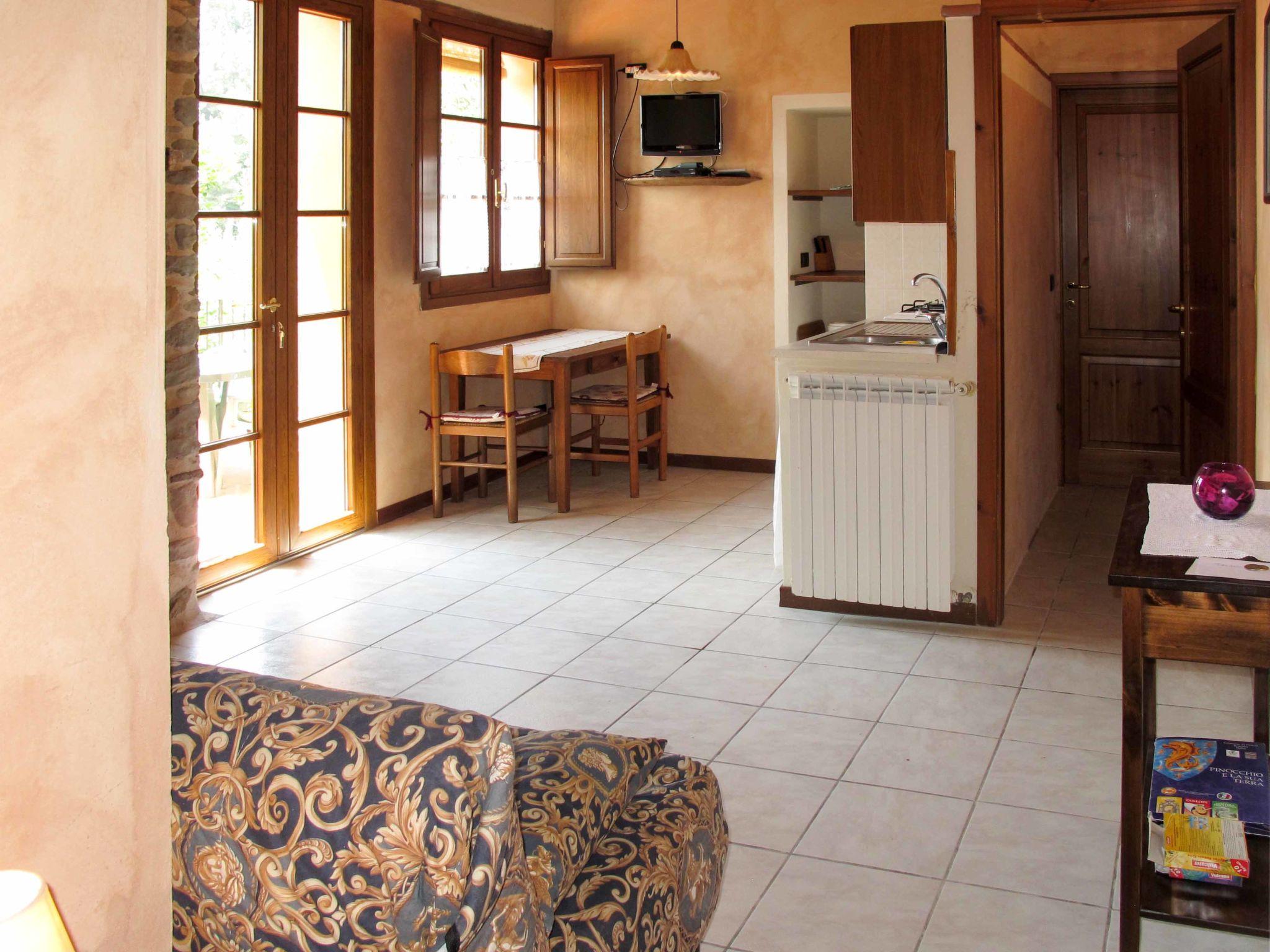 Photo 35 - 4 bedroom House in Pescia with private pool and terrace