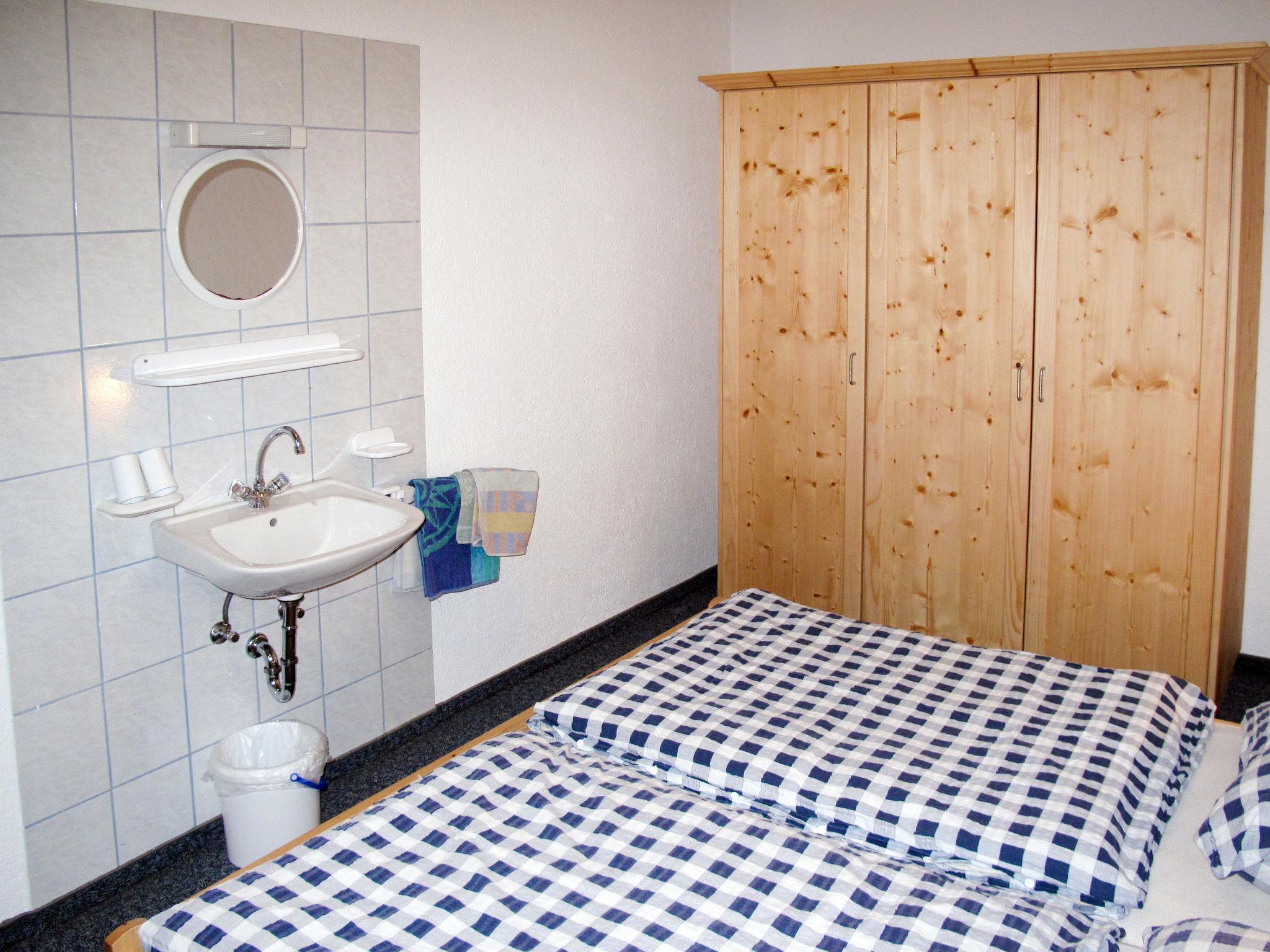 Foto 10 - Apartment mit 3 Schlafzimmern in Aschau im Zillertal mit blick auf die berge