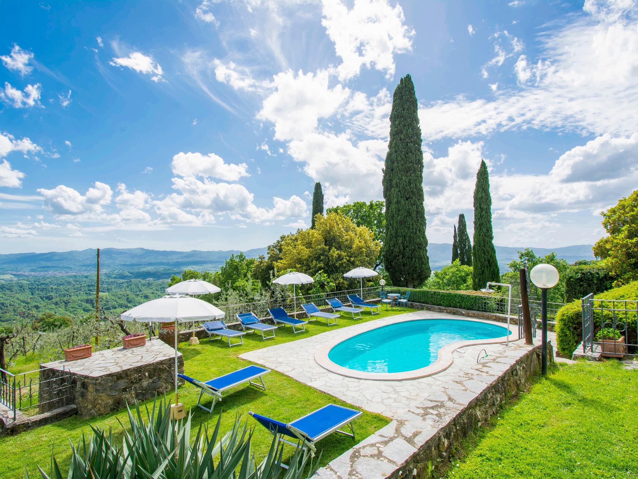 Foto 3 - Casa de 2 quartos em Loro Ciuffenna com piscina e jardim