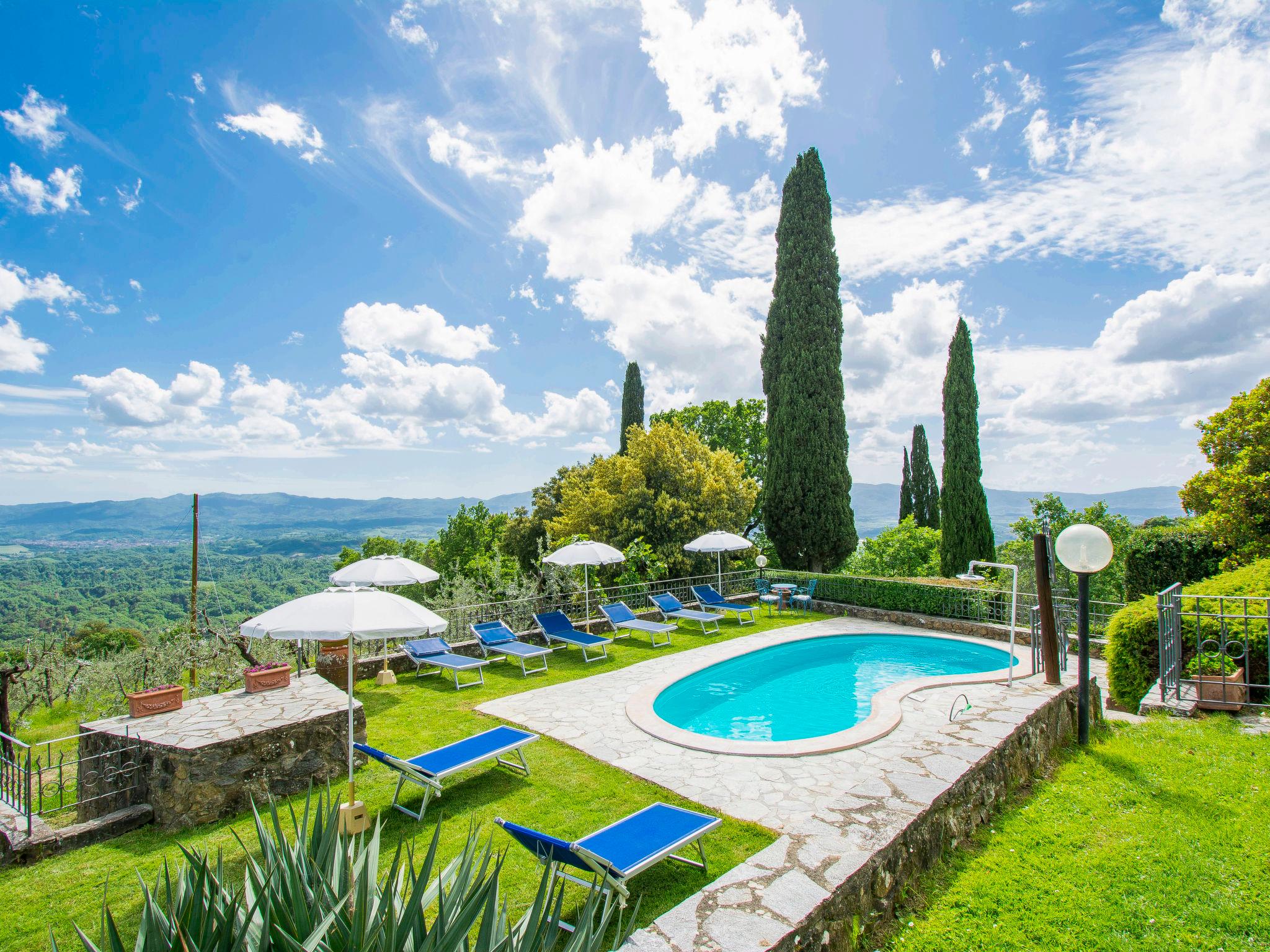 Foto 3 - Appartamento con 3 camere da letto a Loro Ciuffenna con piscina e giardino