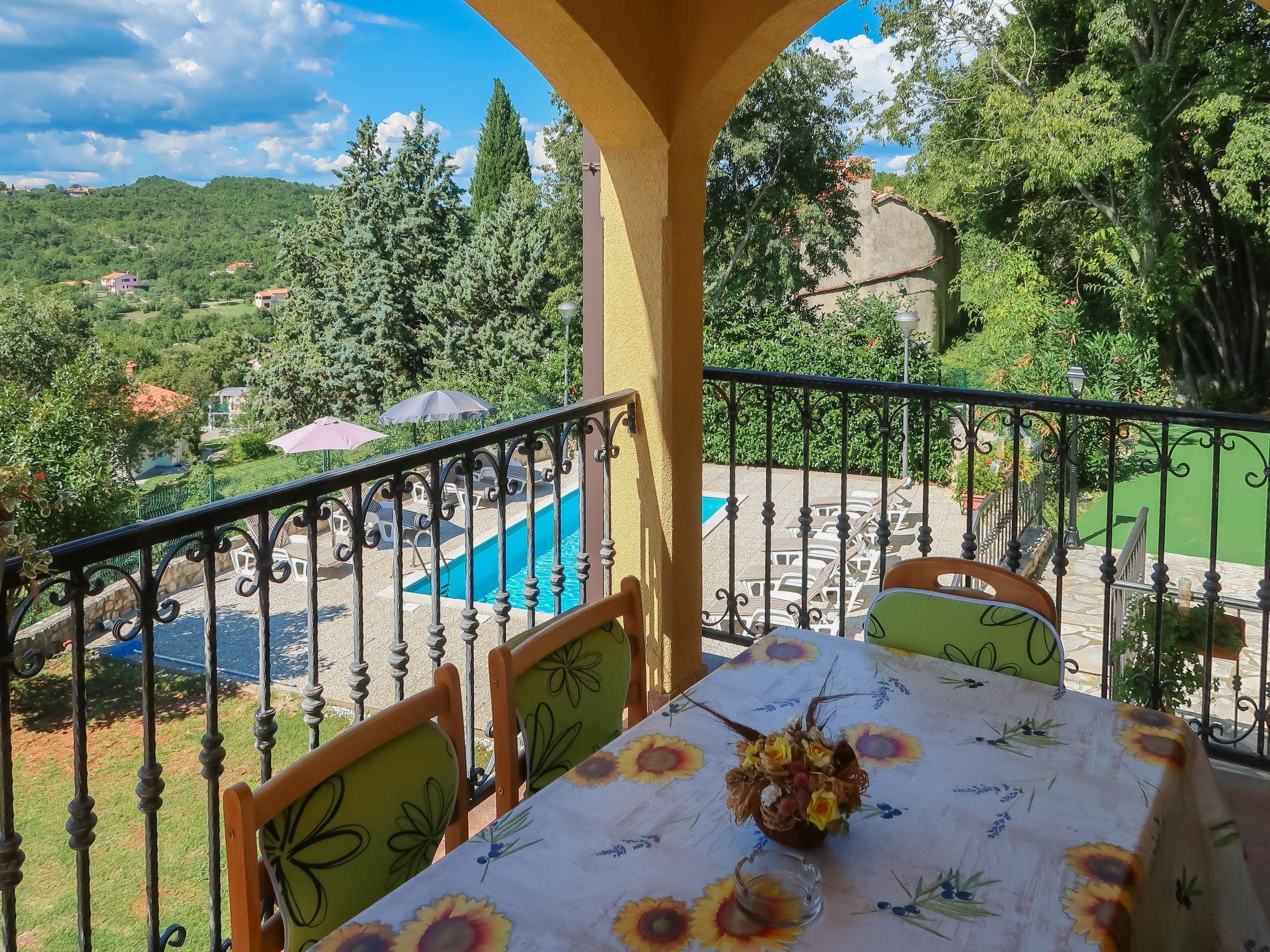 Photo 4 - 4 bedroom House in Labin with private pool and sea view