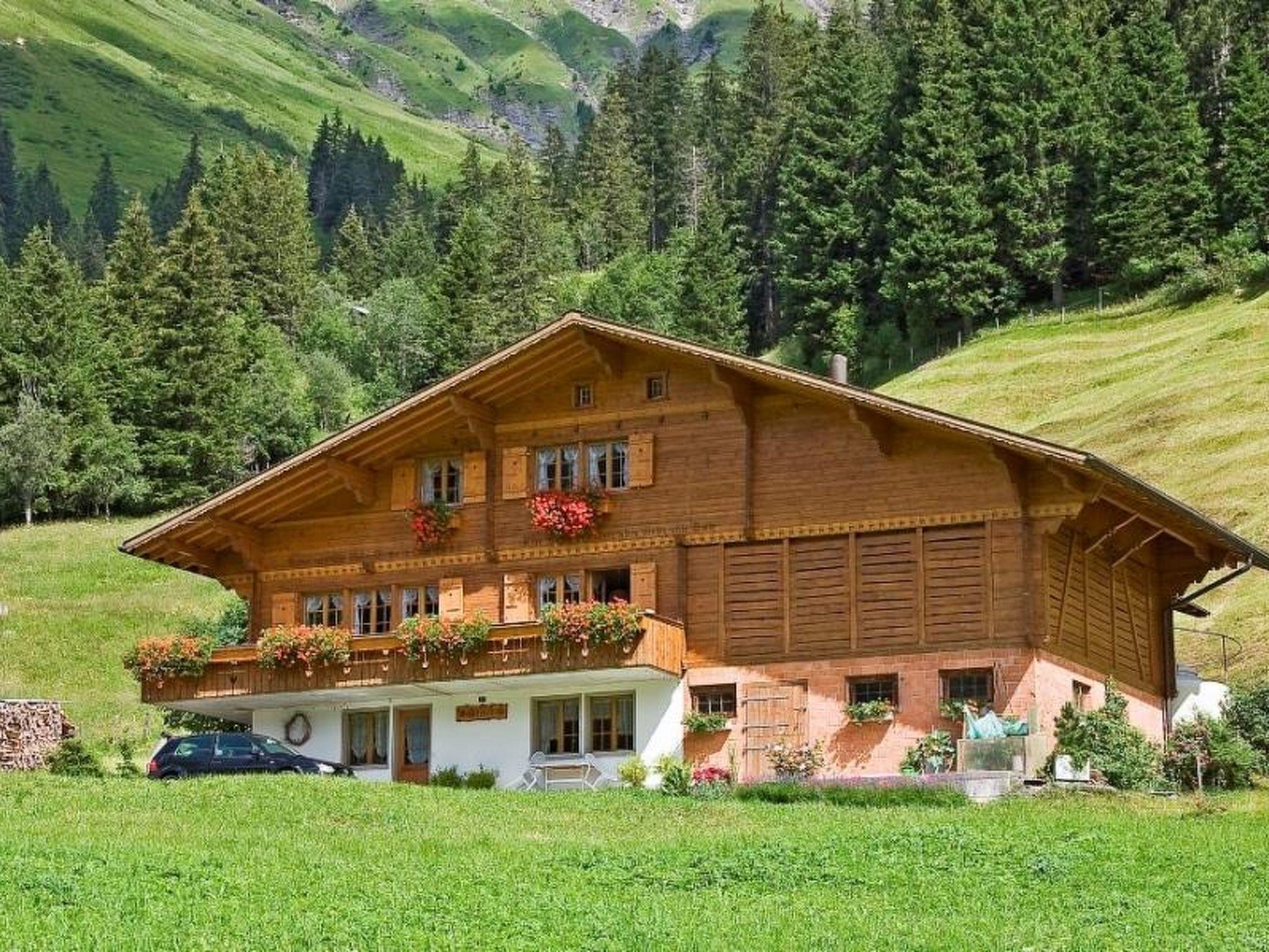 Foto 2 - Appartamento con 2 camere da letto a Adelboden con giardino