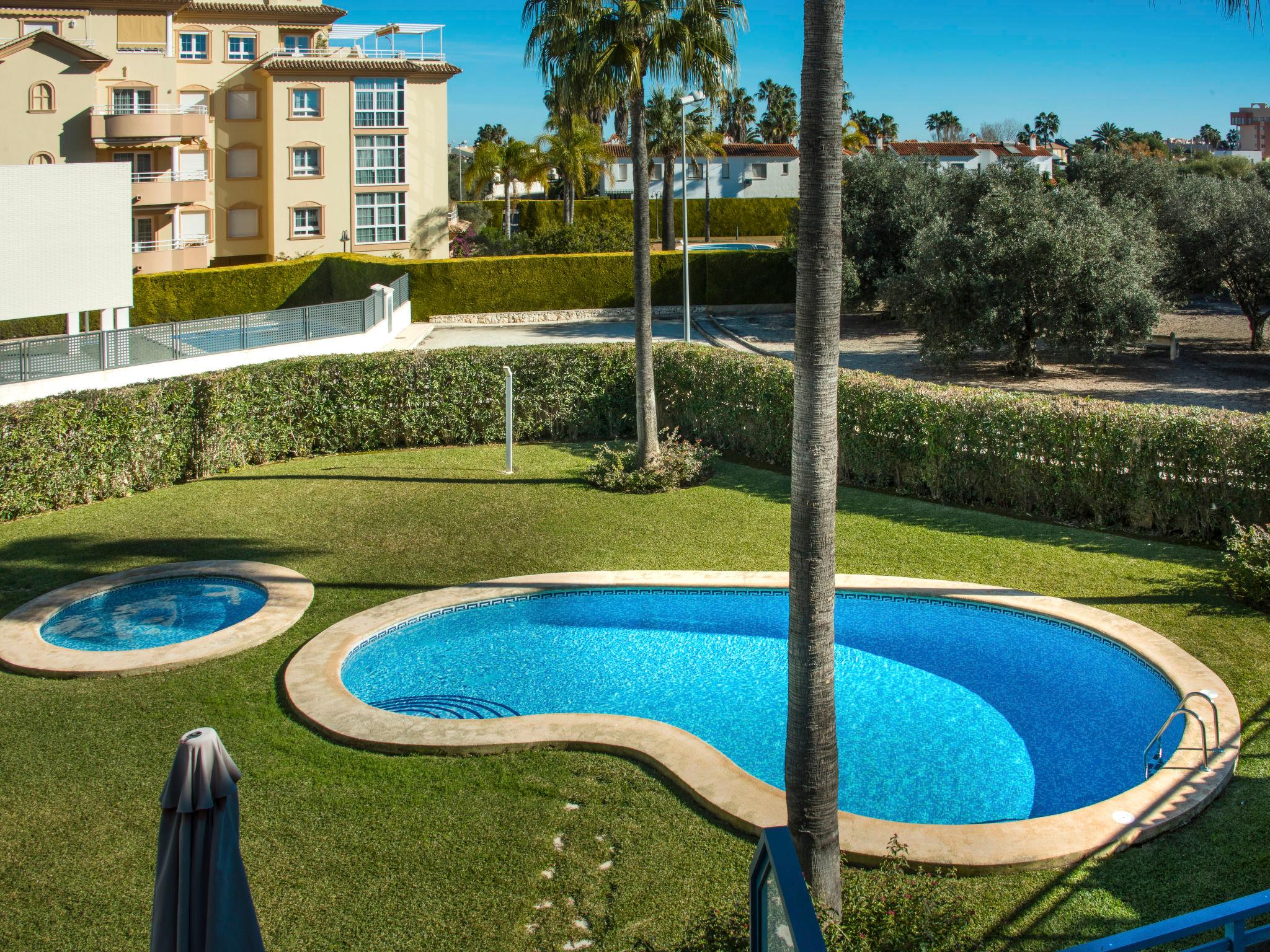 Foto 1 - Appartamento con 2 camere da letto a Oliva con piscina e vista mare