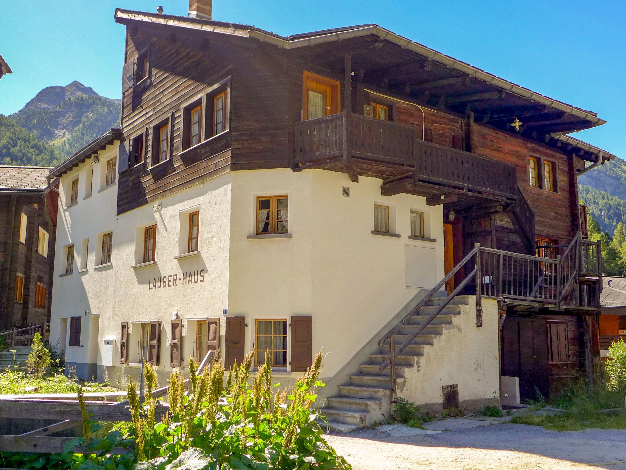 Foto 2 - Apartamento de 2 habitaciones en Zermatt con vistas a la montaña