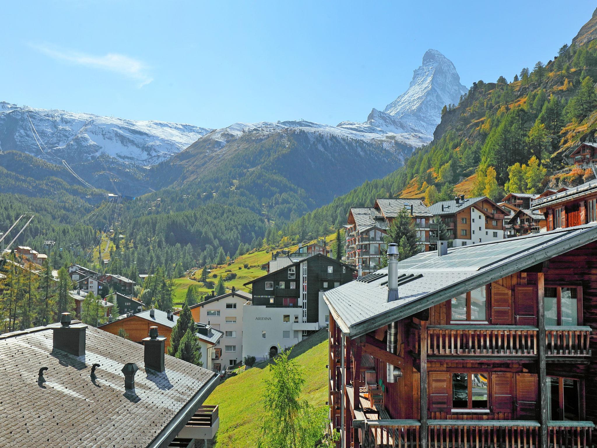 Foto 14 - Apartment mit 2 Schlafzimmern in Zermatt mit blick auf die berge