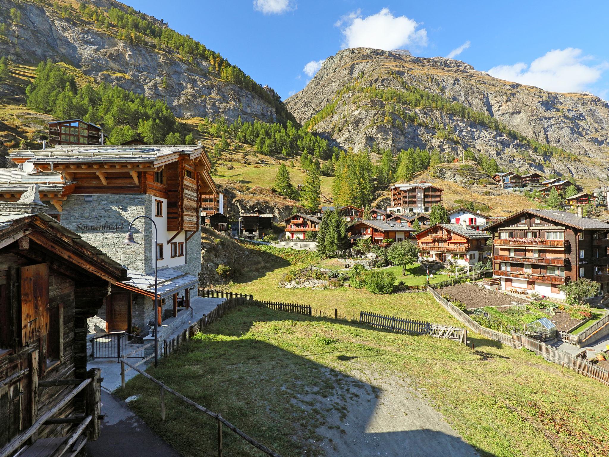 Foto 16 - Apartment mit 2 Schlafzimmern in Zermatt mit blick auf die berge