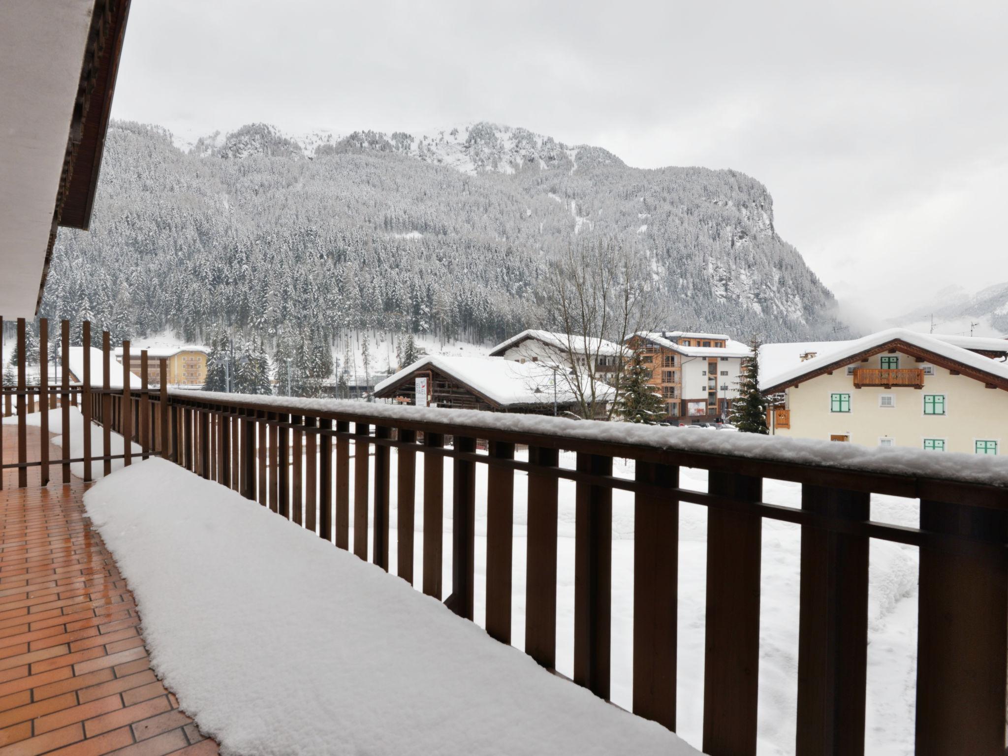 Foto 15 - Appartamento con 1 camera da letto a Canazei con terrazza e vista sulle montagne