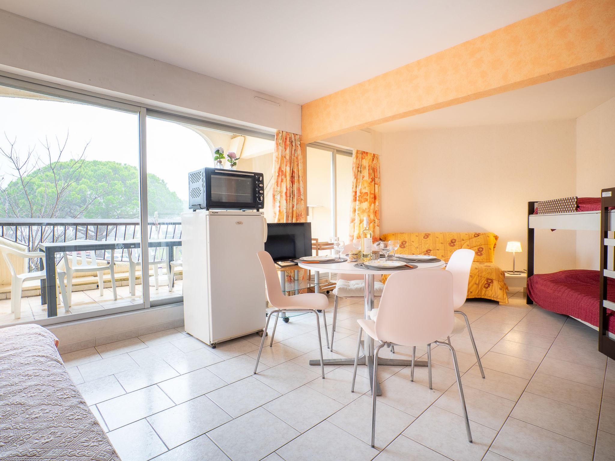 Photo 6 - Appartement en Le Grau-du-Roi avec piscine et terrasse