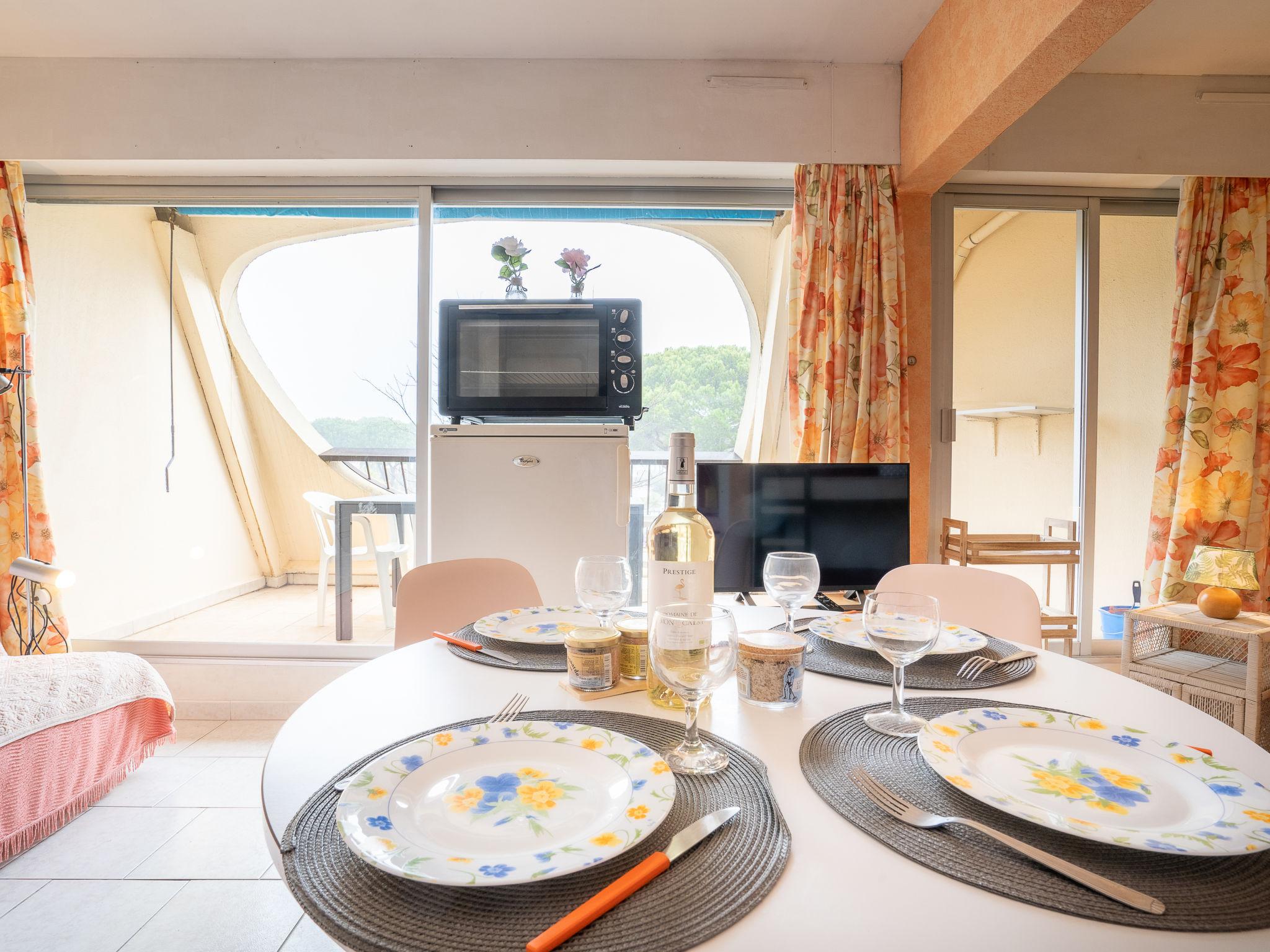 Photo 9 - Appartement en Le Grau-du-Roi avec piscine et terrasse