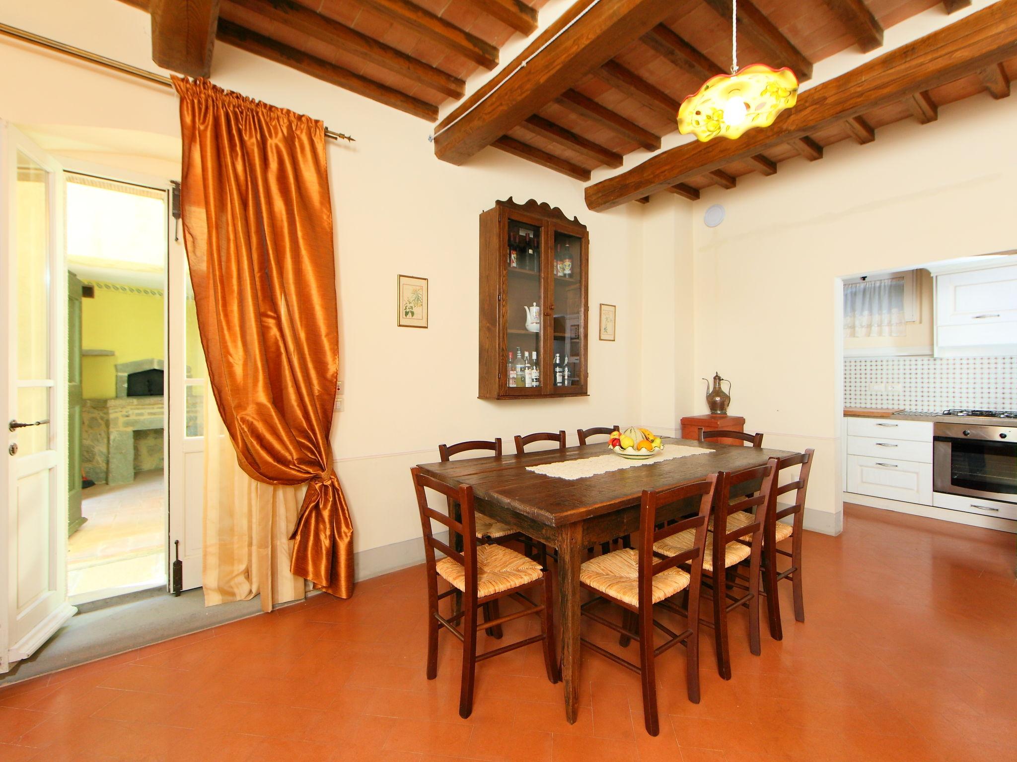 Photo 8 - 3 bedroom House in Cortona with private pool and garden
