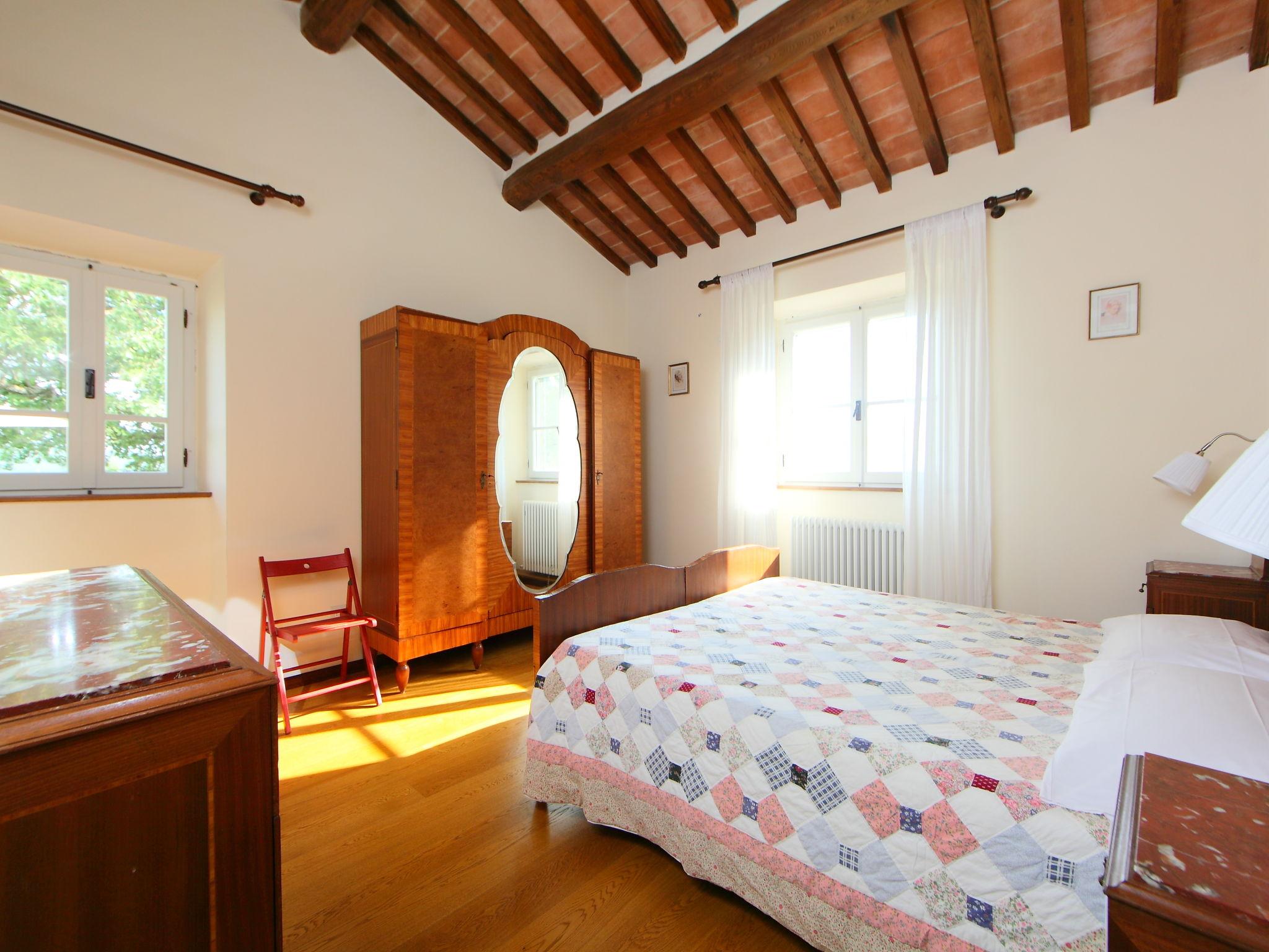 Foto 11 - Casa con 3 camere da letto a Cortona con piscina privata e giardino