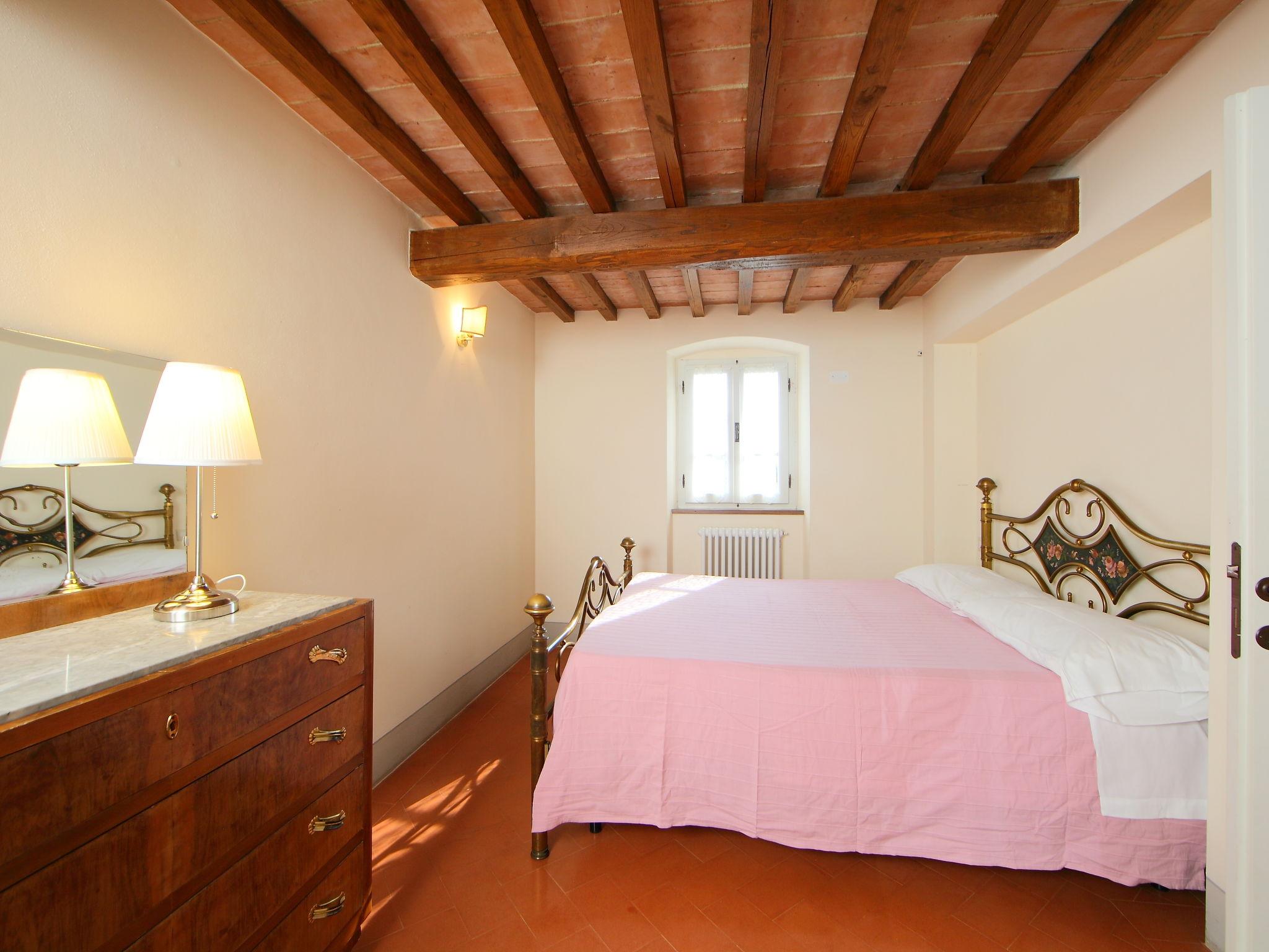 Foto 14 - Casa con 3 camere da letto a Cortona con piscina privata e giardino