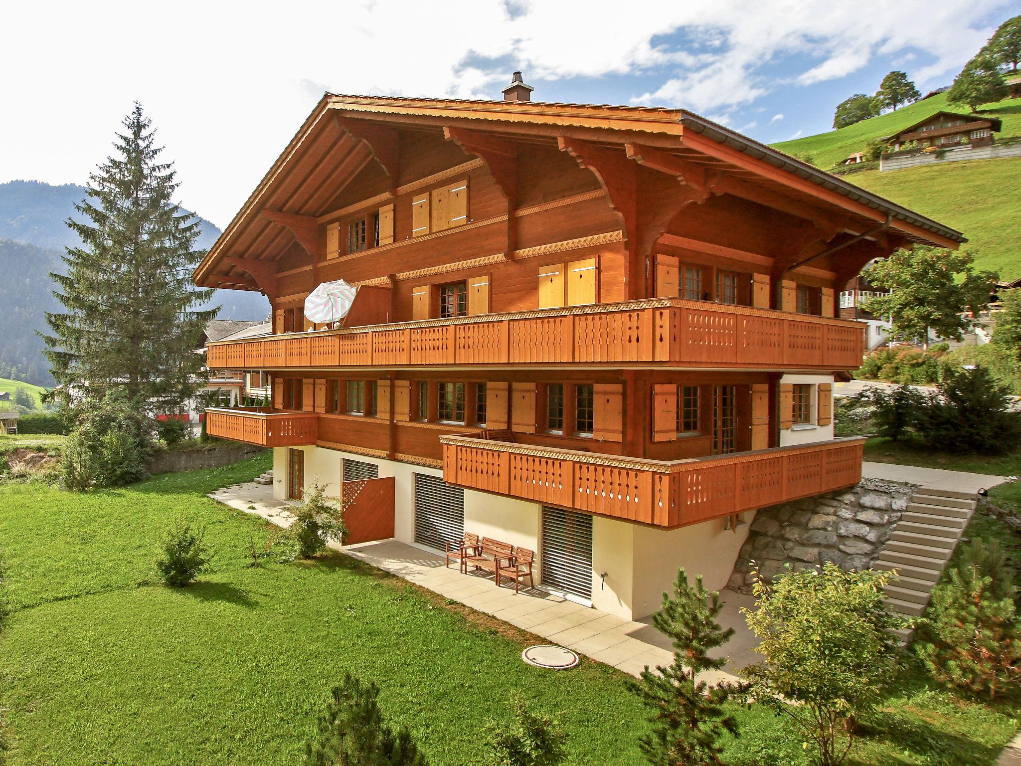 Foto 1 - Appartamento con 3 camere da letto a Grindelwald con giardino e terrazza