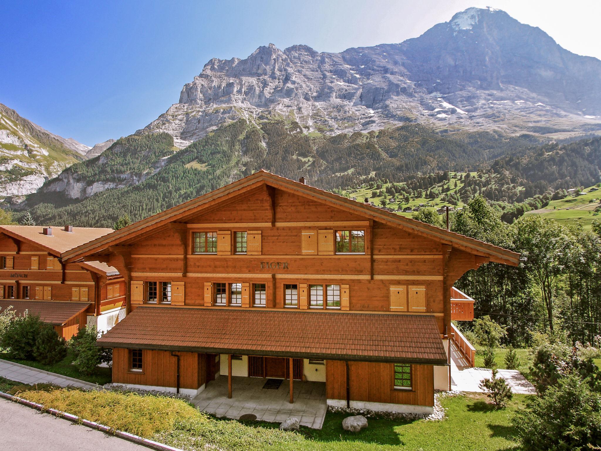 Foto 1 - Appartamento con 3 camere da letto a Grindelwald con vista sulle montagne
