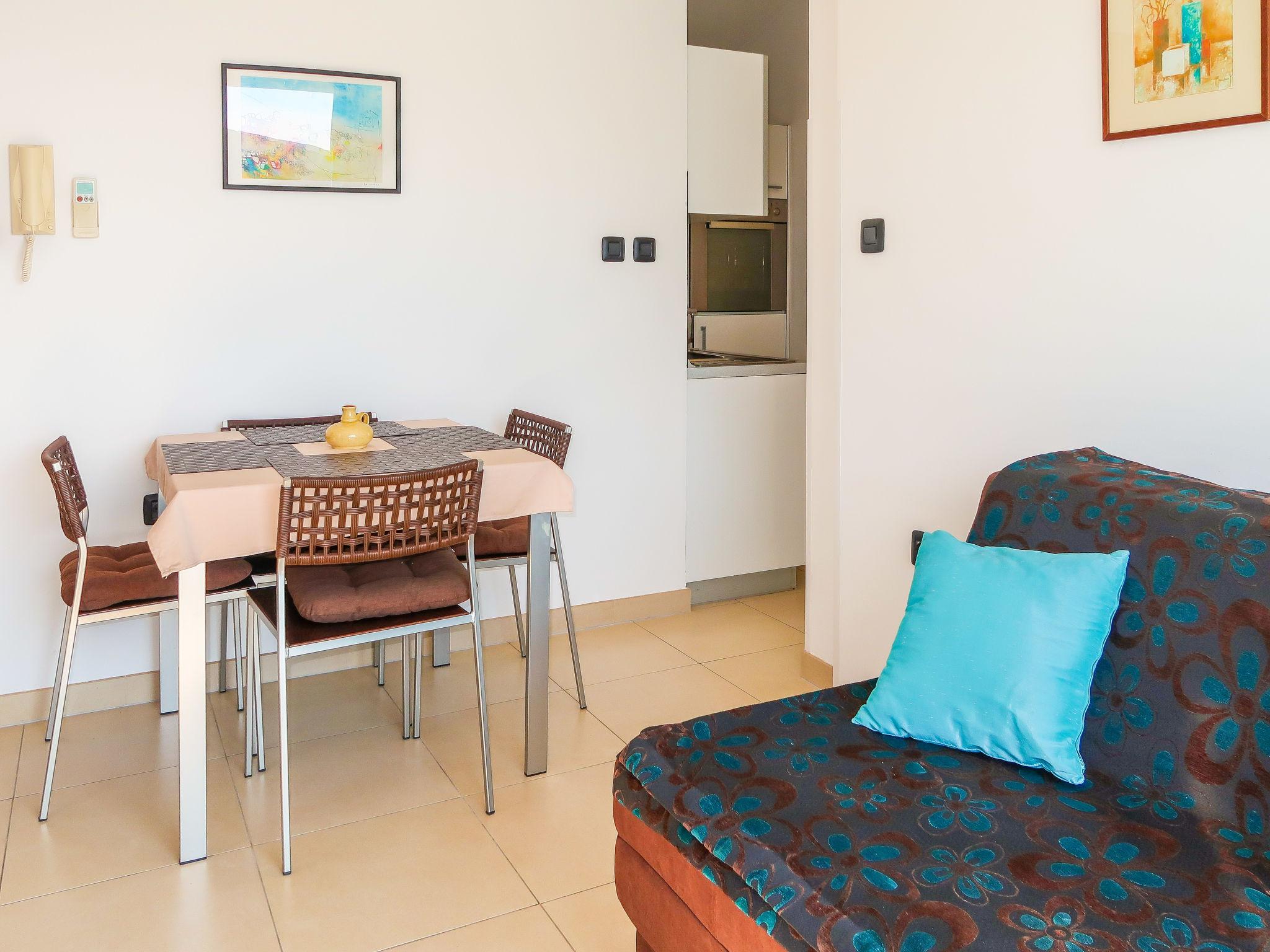 Foto 9 - Apartamento de 1 habitación en Labin con terraza y vistas al mar