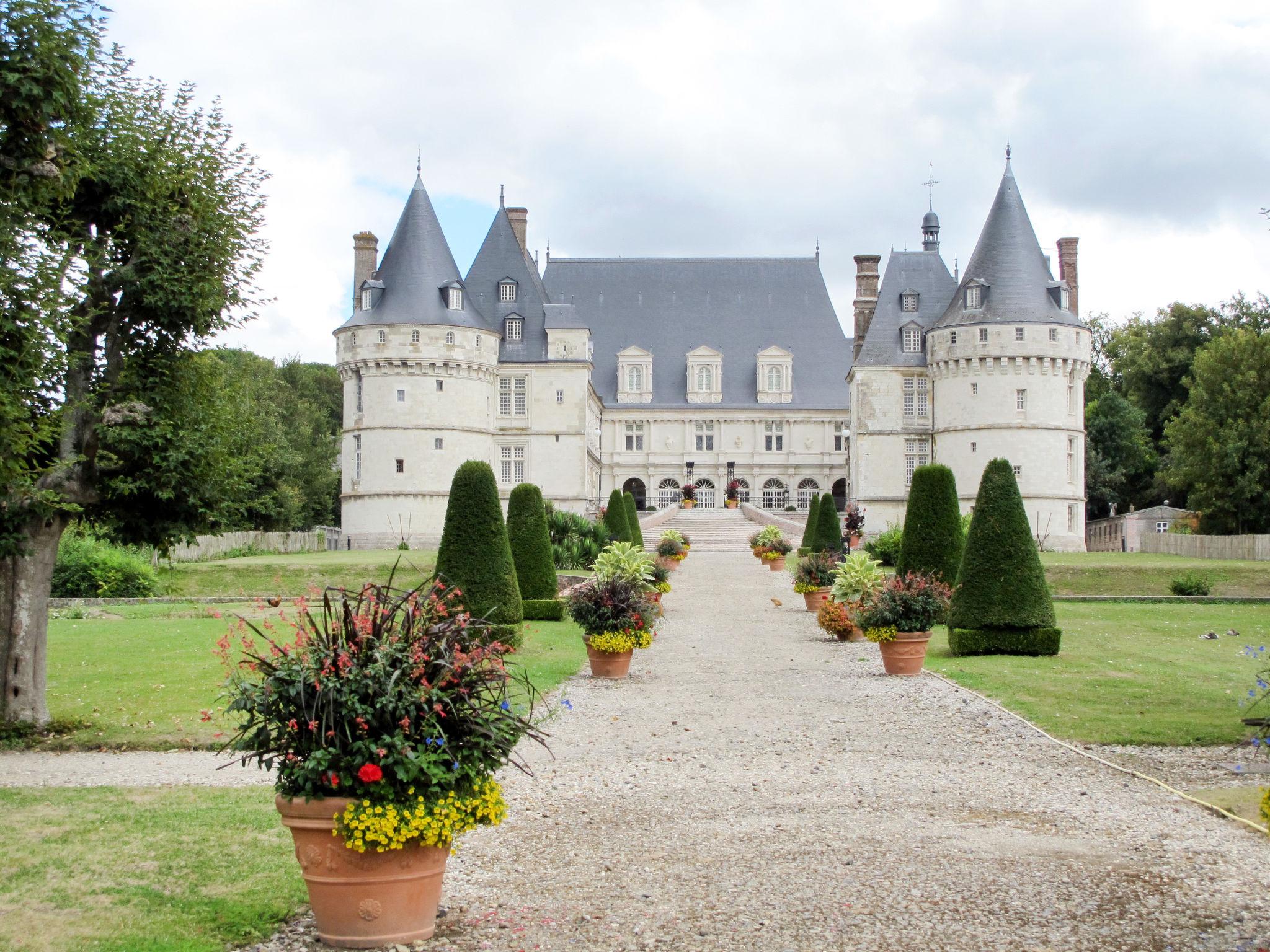 Foto 18 - Casa de 2 quartos em Mesnières-en-Bray com jardim e terraço