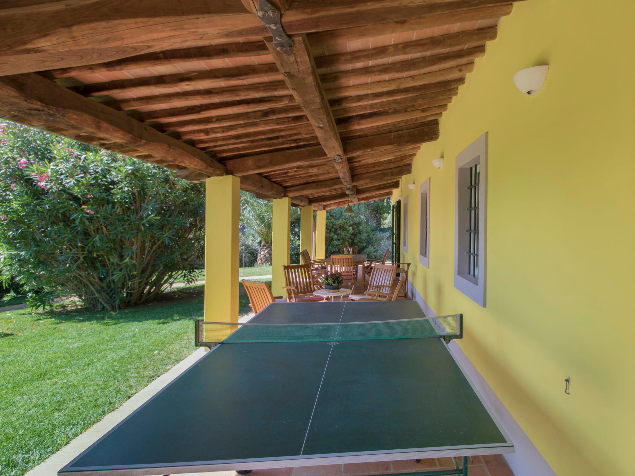 Photo 29 - 5 bedroom House in San Vincenzo with private pool and garden